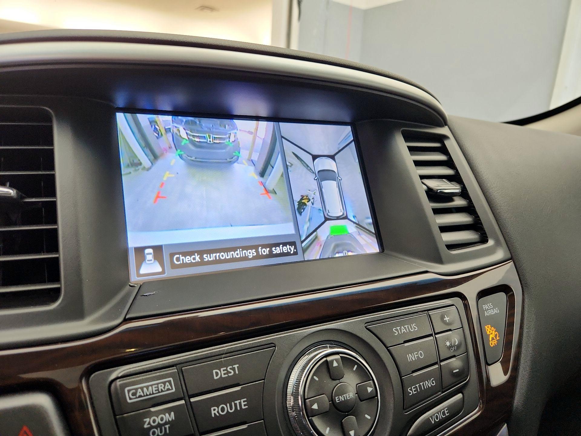 Thumbnail: 2015 Nissan Pathfinder - 15