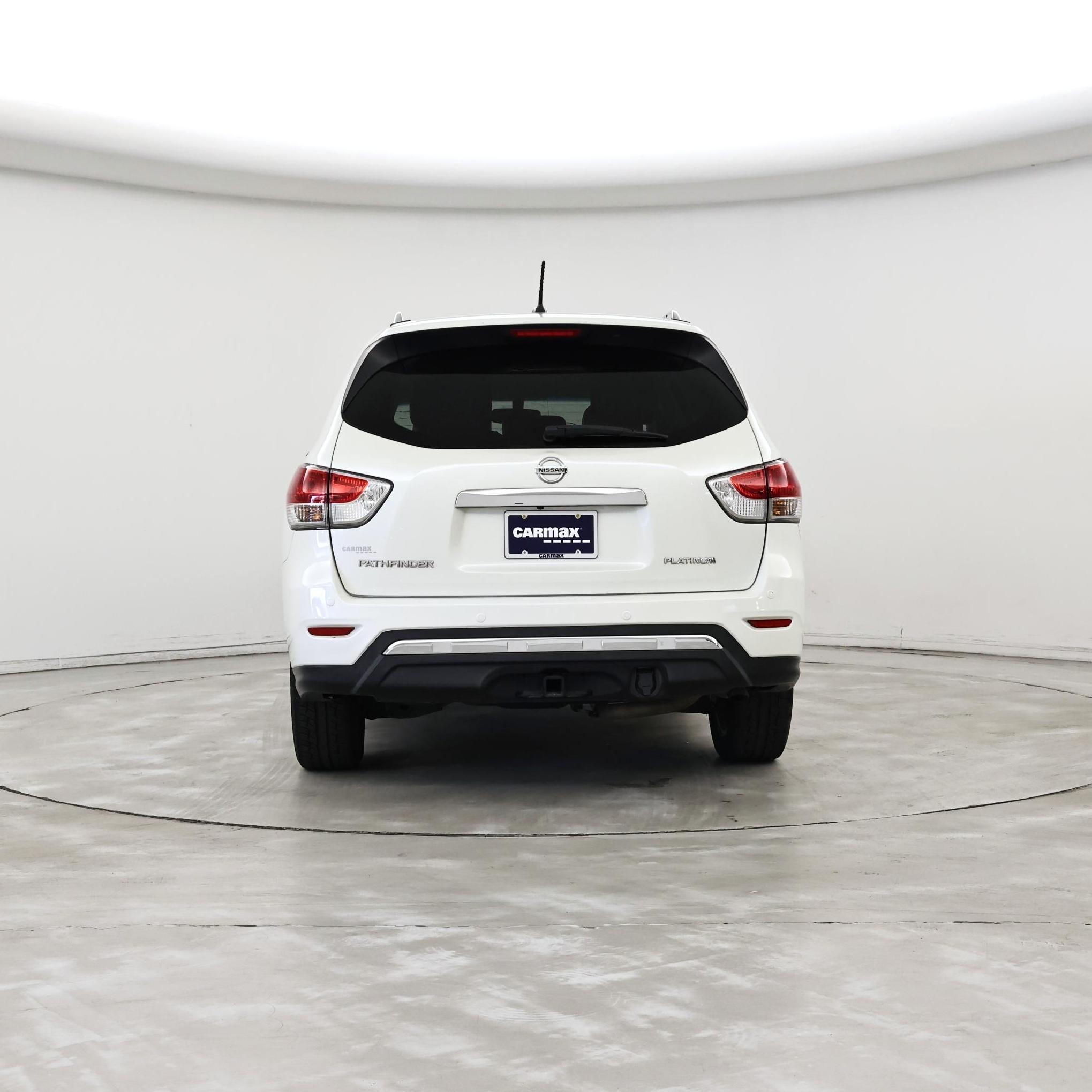 Thumbnail: 2015 Nissan Pathfinder - 6