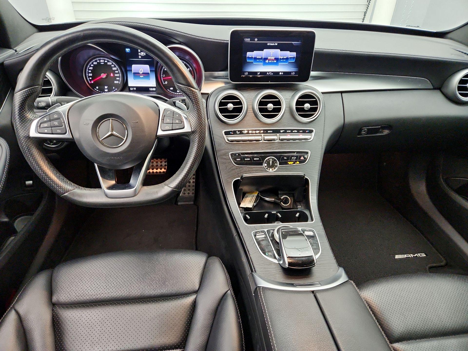 Thumbnail: 2015 Mercedes-Benz C-Class - 9