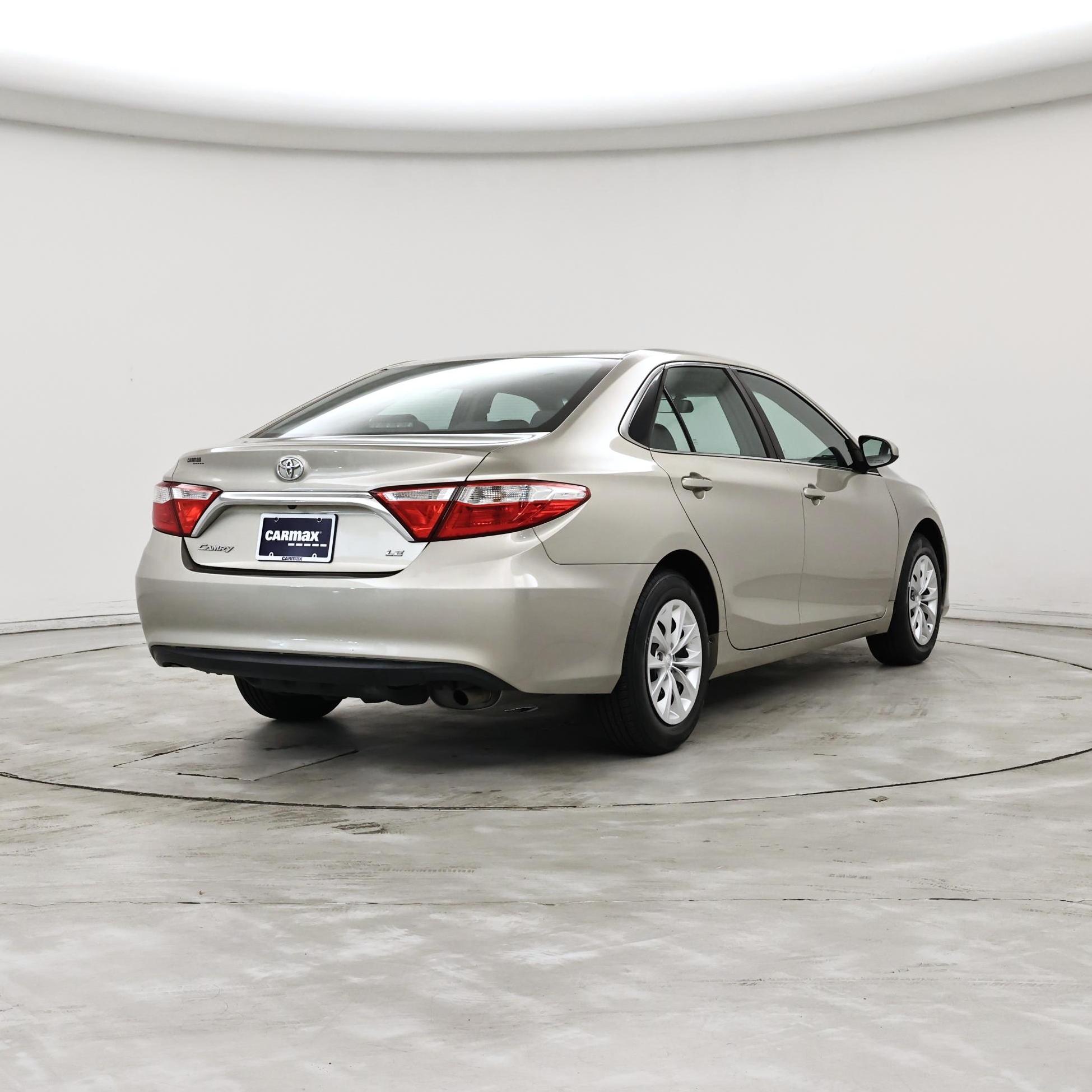 Thumbnail: 2016 Toyota Camry - 8