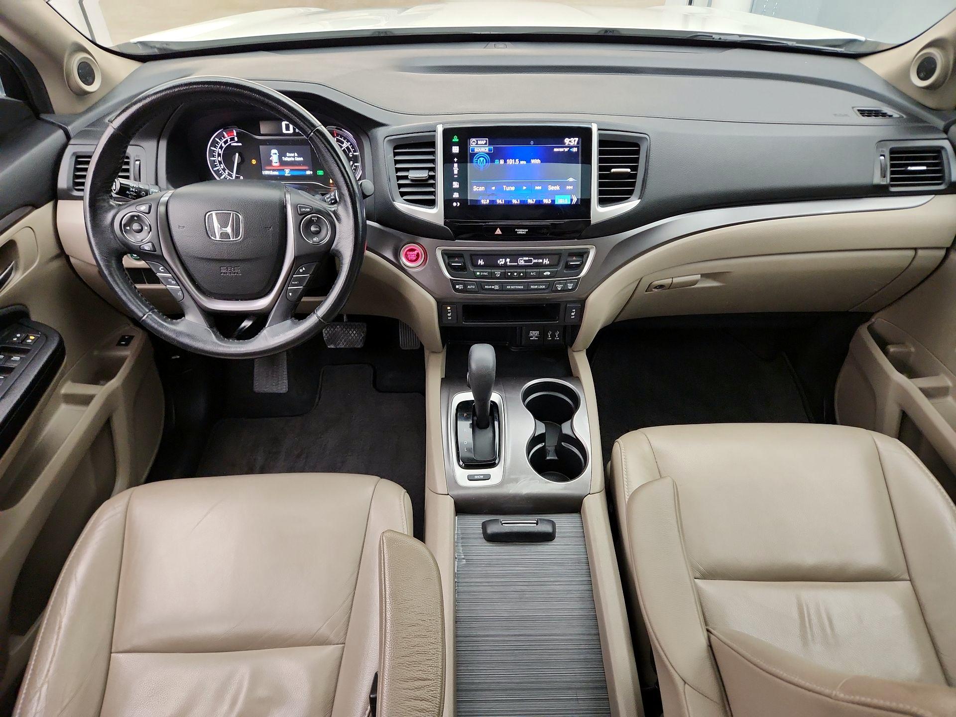 Thumbnail: 2016 Honda Pilot - 9