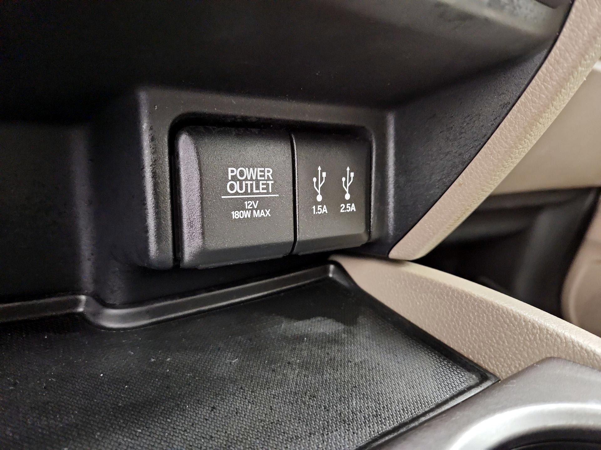 Thumbnail: 2016 Honda Pilot - 18