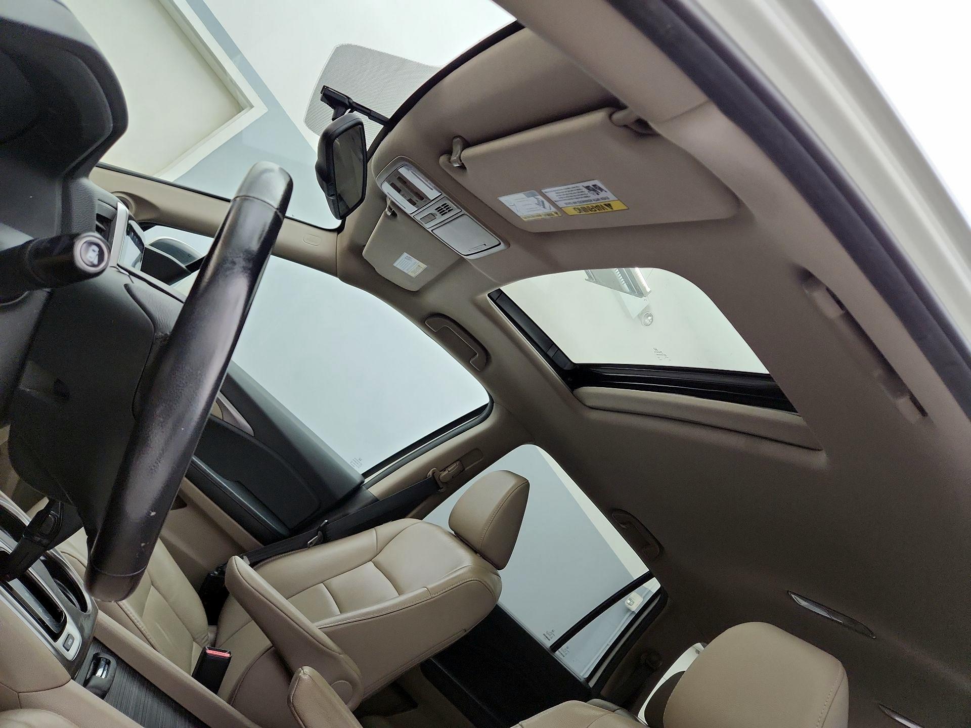 Thumbnail: 2016 Honda Pilot - 19