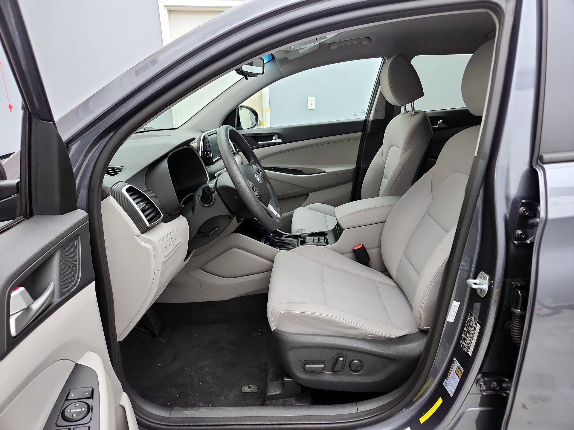 Thumbnail: 2019 Hyundai Tucson - 11