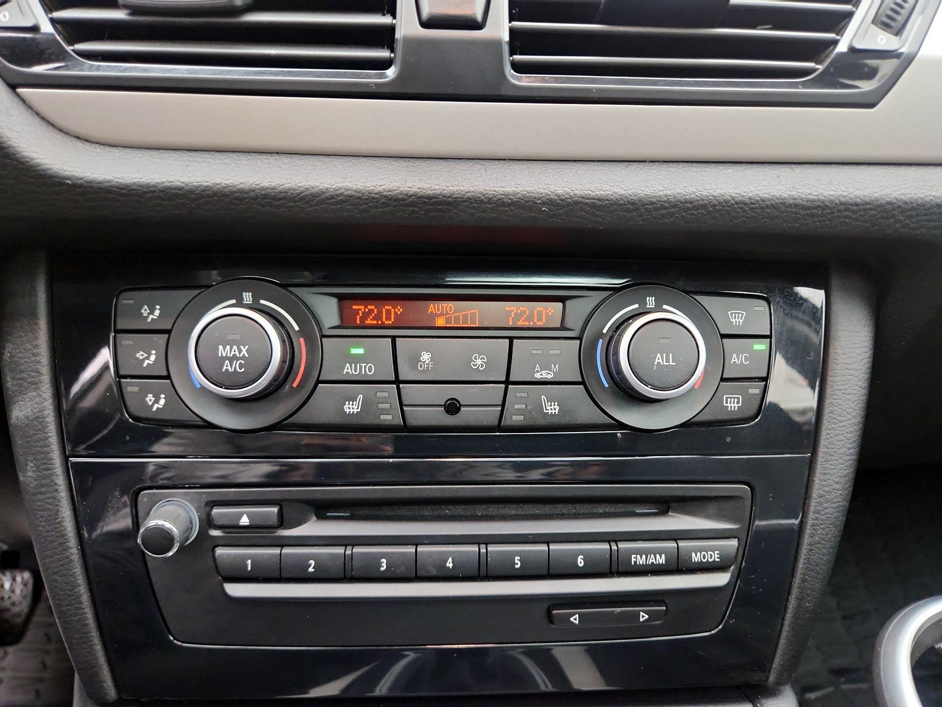 Thumbnail: 2015 BMW X1 - 17