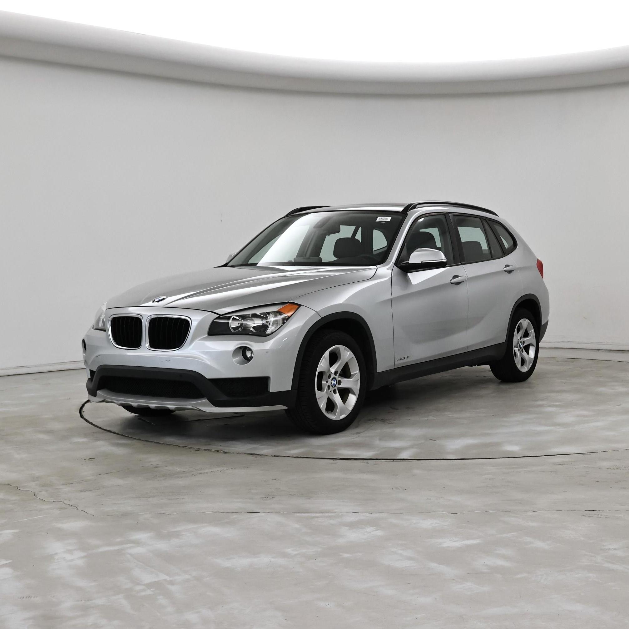 Thumbnail: 2015 BMW X1 - 4