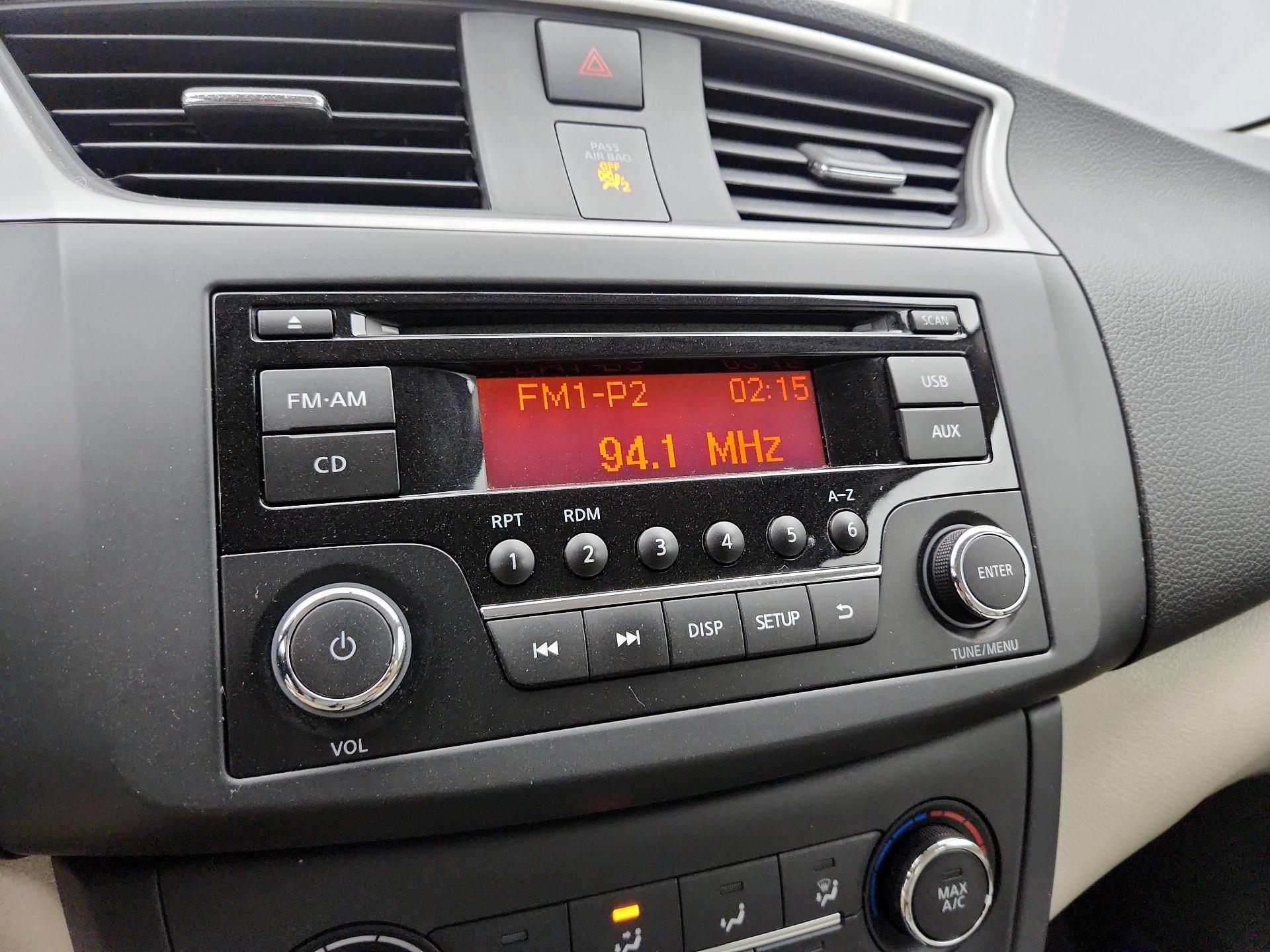 Thumbnail: 2017 Nissan Sentra - 14