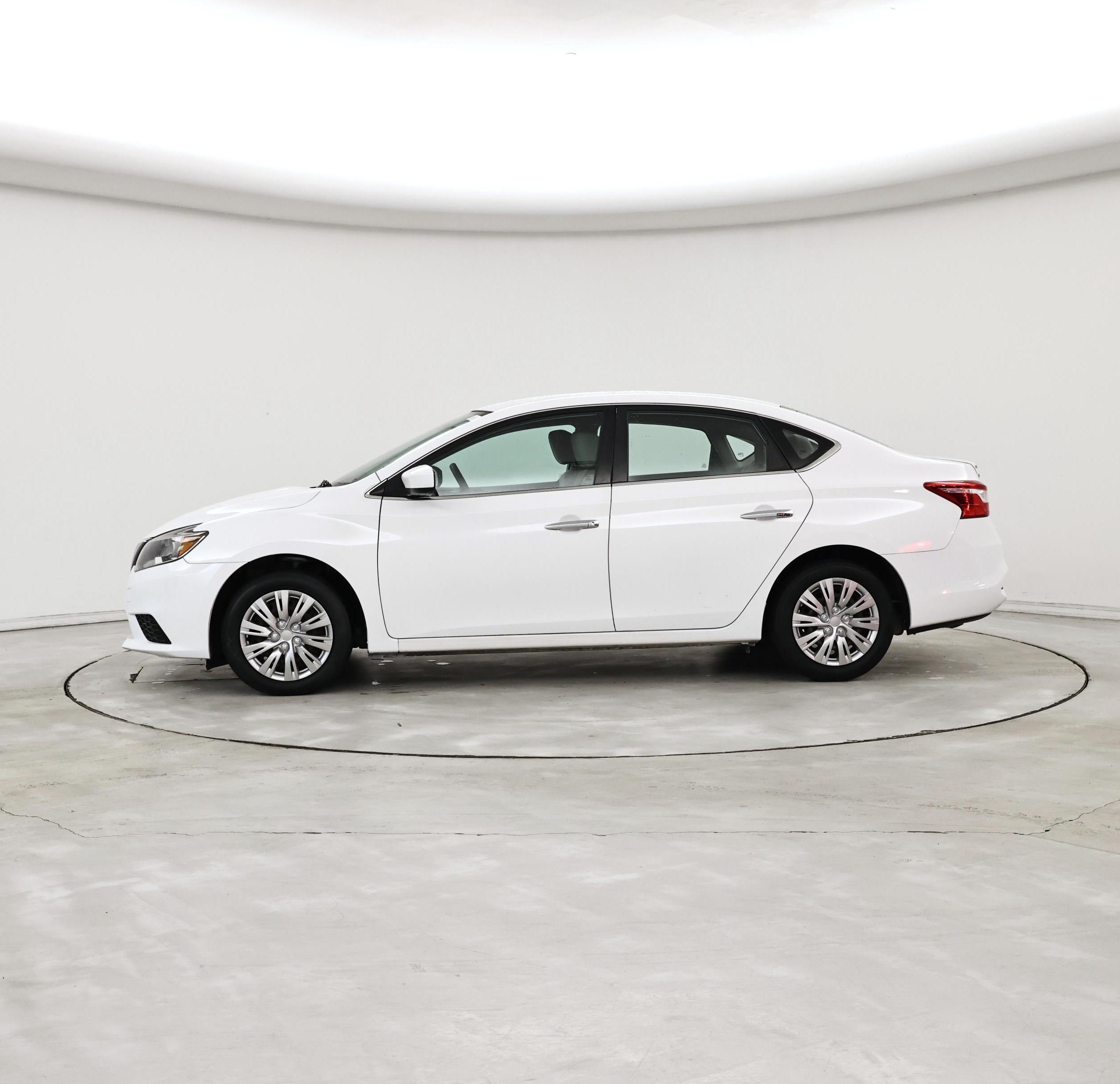 Thumbnail: 2017 Nissan Sentra - 3