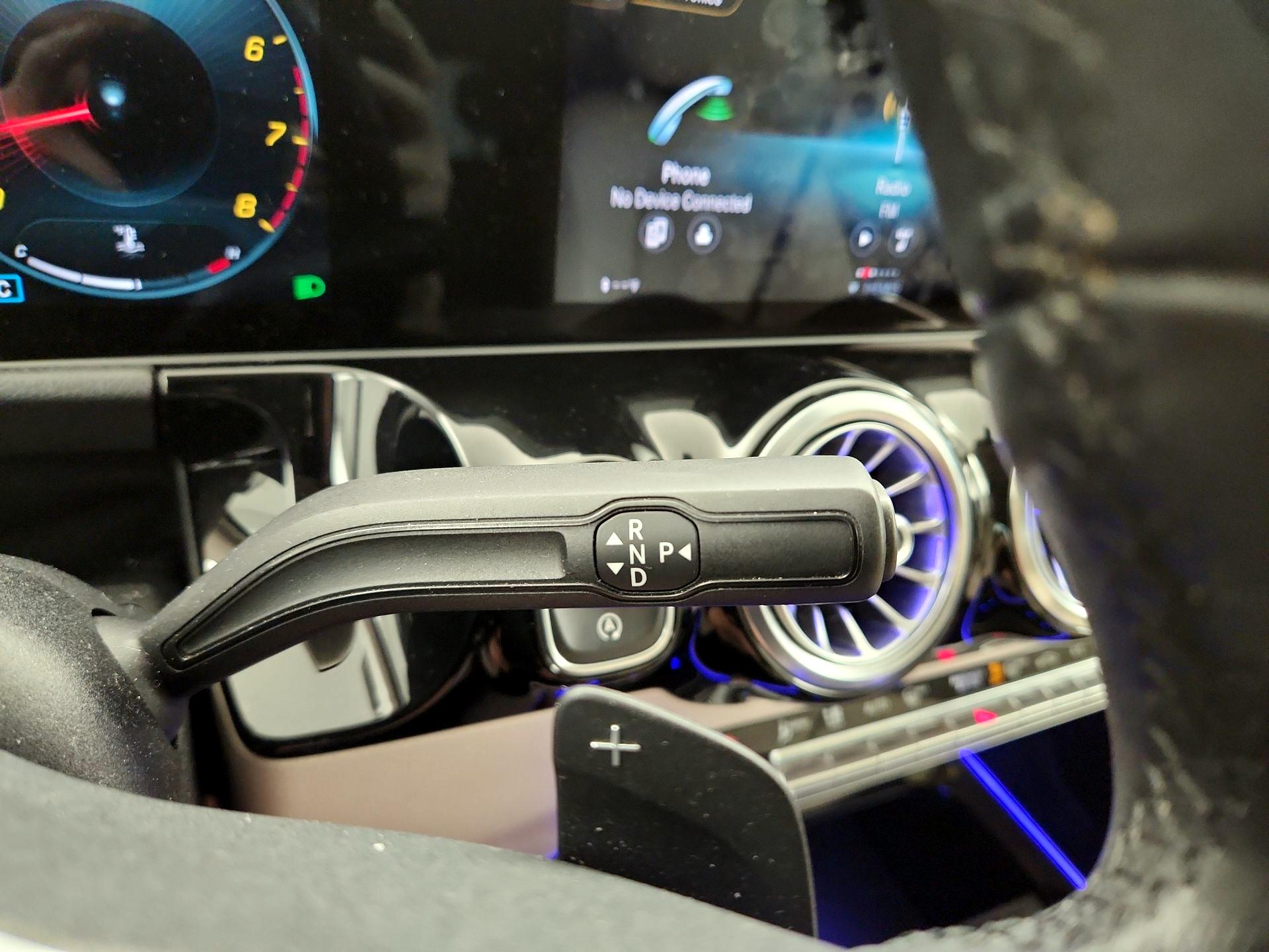 Thumbnail: 2021 Mercedes-Benz GLA - 17