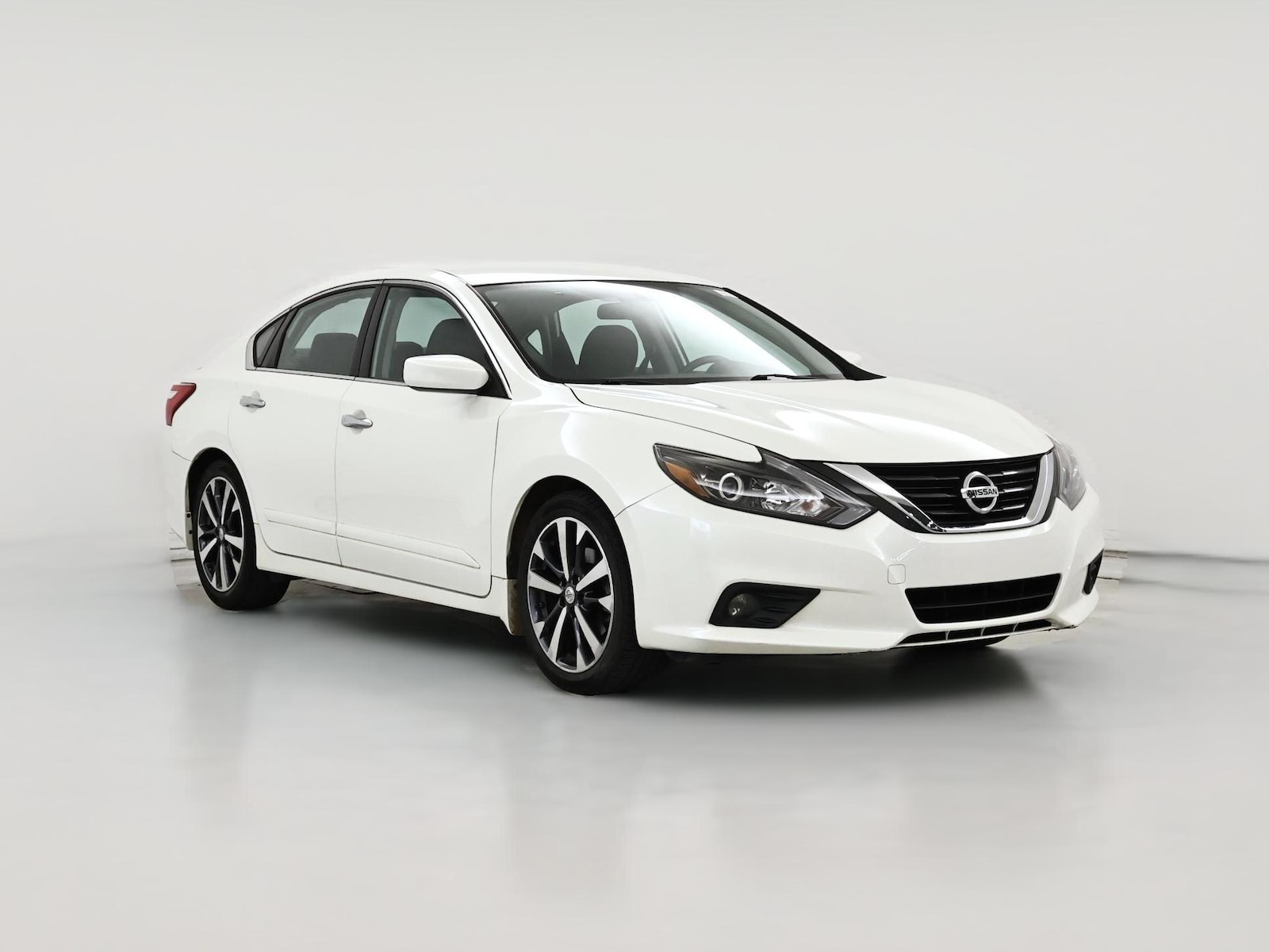 2016 Nissan Altima SR