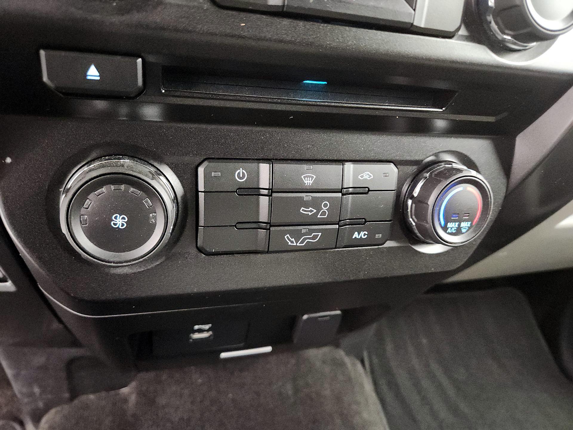 Thumbnail: 2018 Ford F-150 - 16