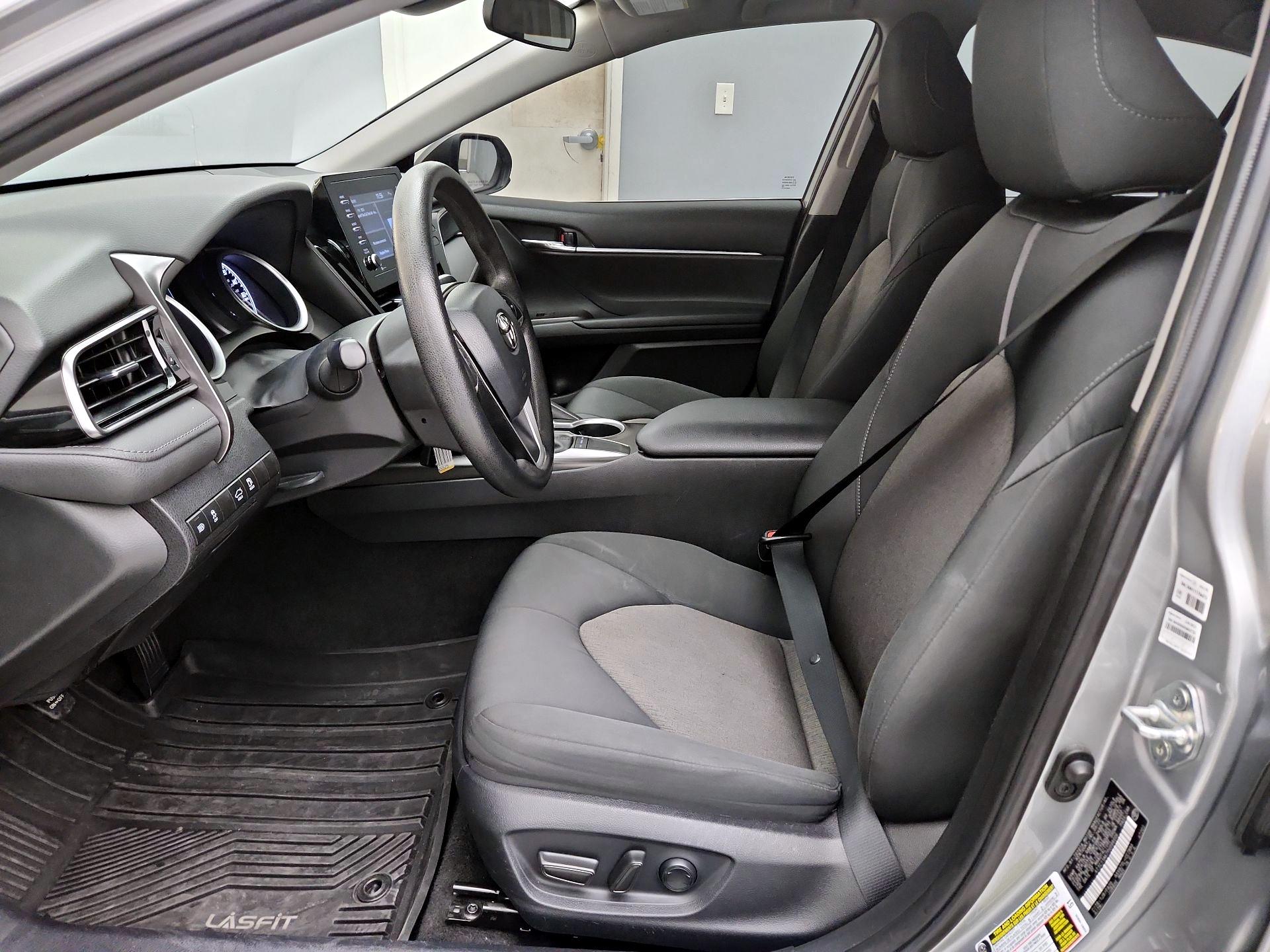 Thumbnail: 2023 Toyota Camry - 11