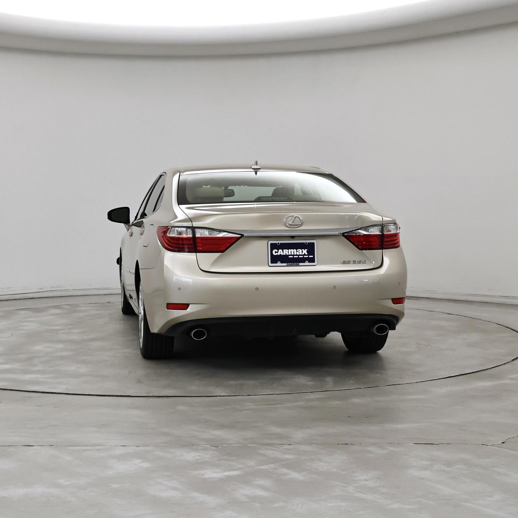 Thumbnail: 2014 Lexus ES - 6