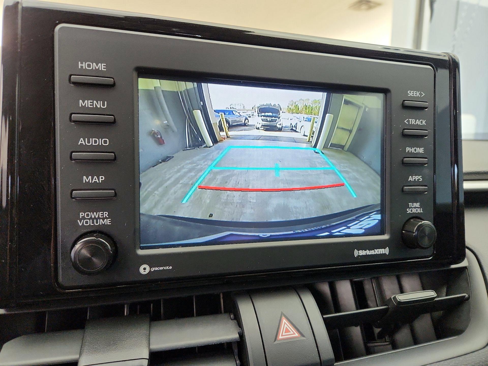 Thumbnail: 2021 Toyota RAV4 - 14