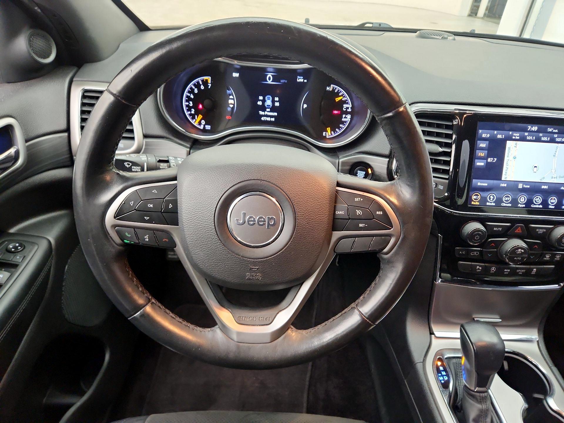 Thumbnail: 2019 Jeep Grand Cherokee - 10