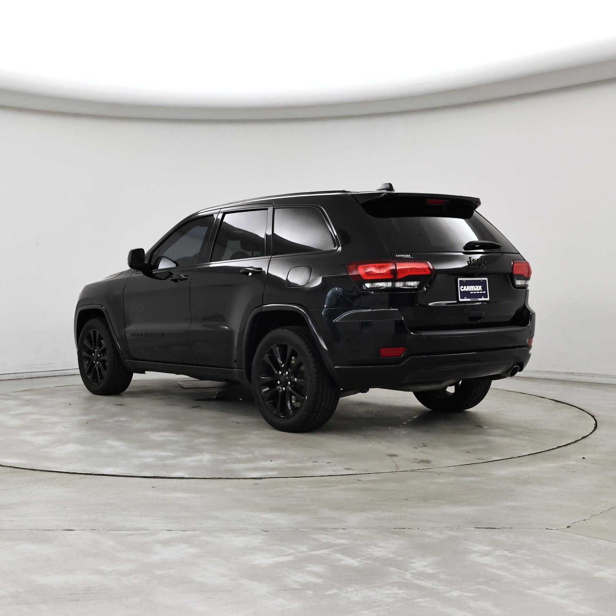 Thumbnail: 2019 Jeep Grand Cherokee - 2