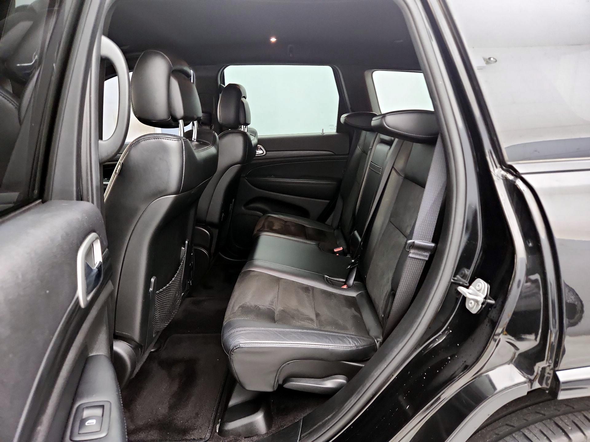 Thumbnail: 2019 Jeep Grand Cherokee - 20