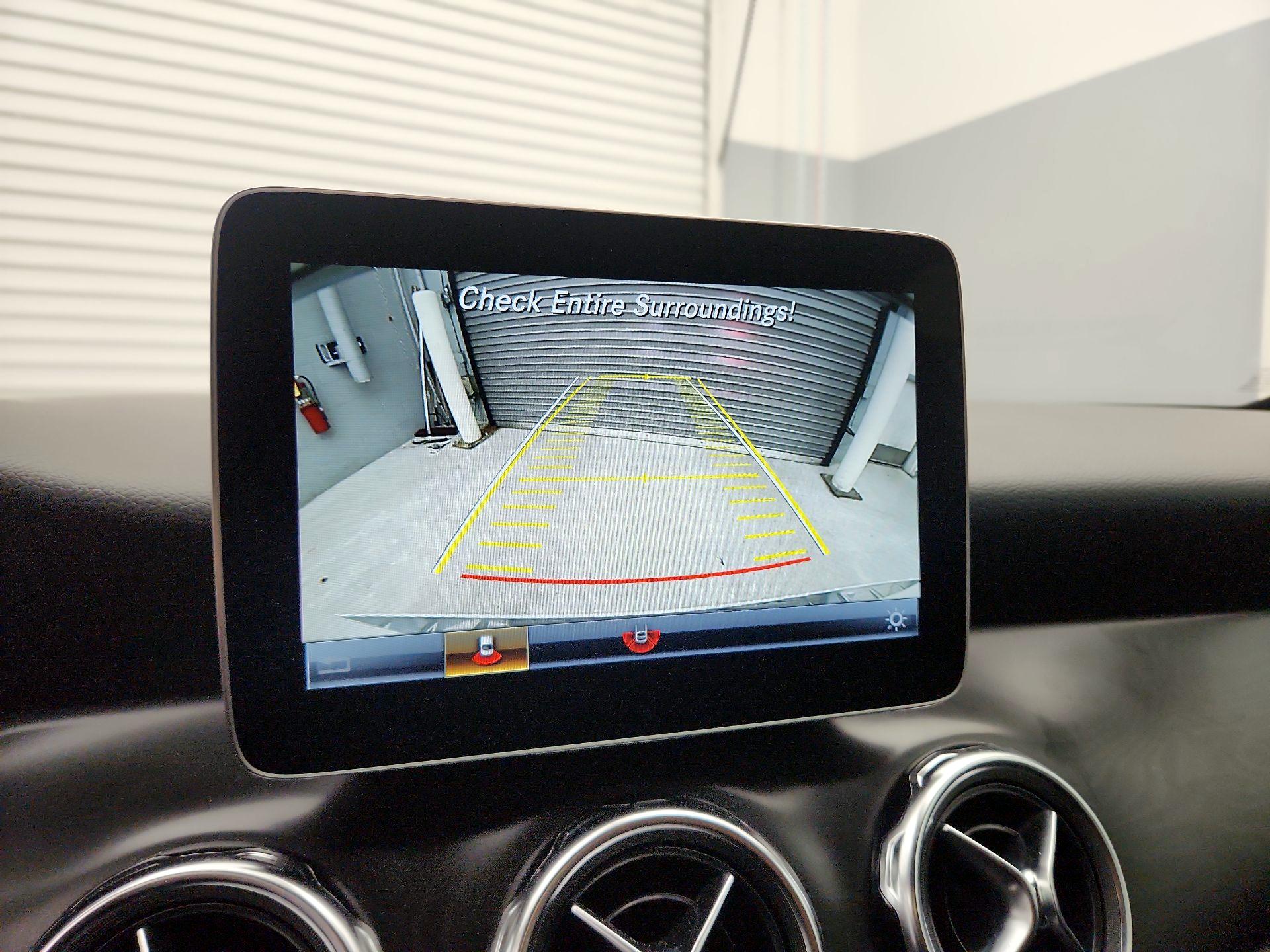 Thumbnail: 2019 Mercedes-Benz GLA - 14