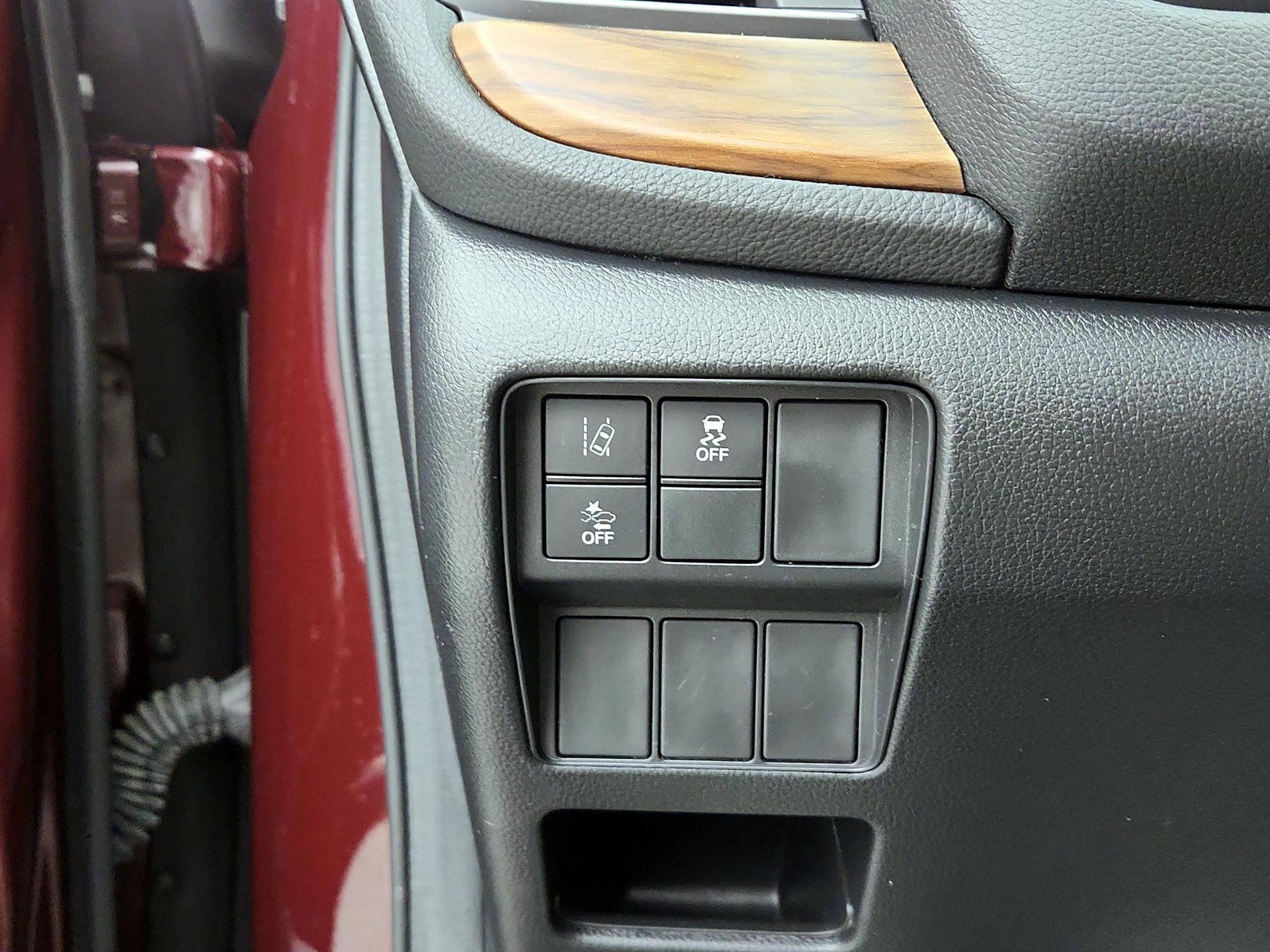 Thumbnail: 2017 Honda CR-V - 13