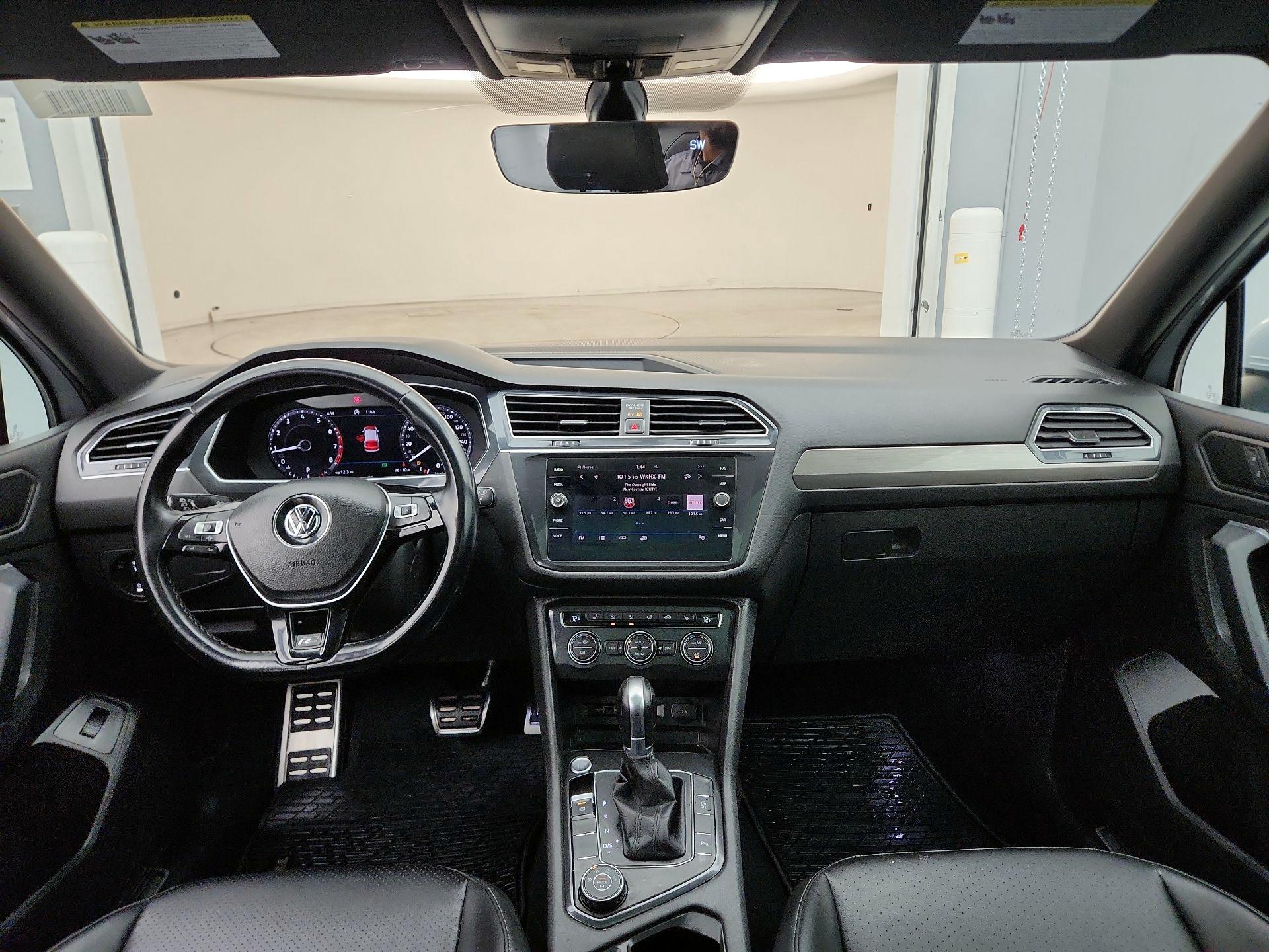 Thumbnail: 2019 Volkswagen Tiguan - 9