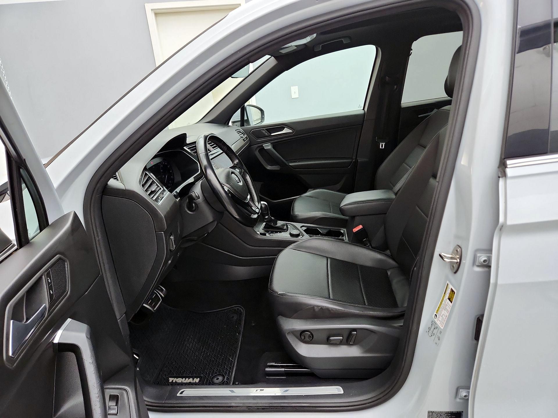 Thumbnail: 2019 Volkswagen Tiguan - 11