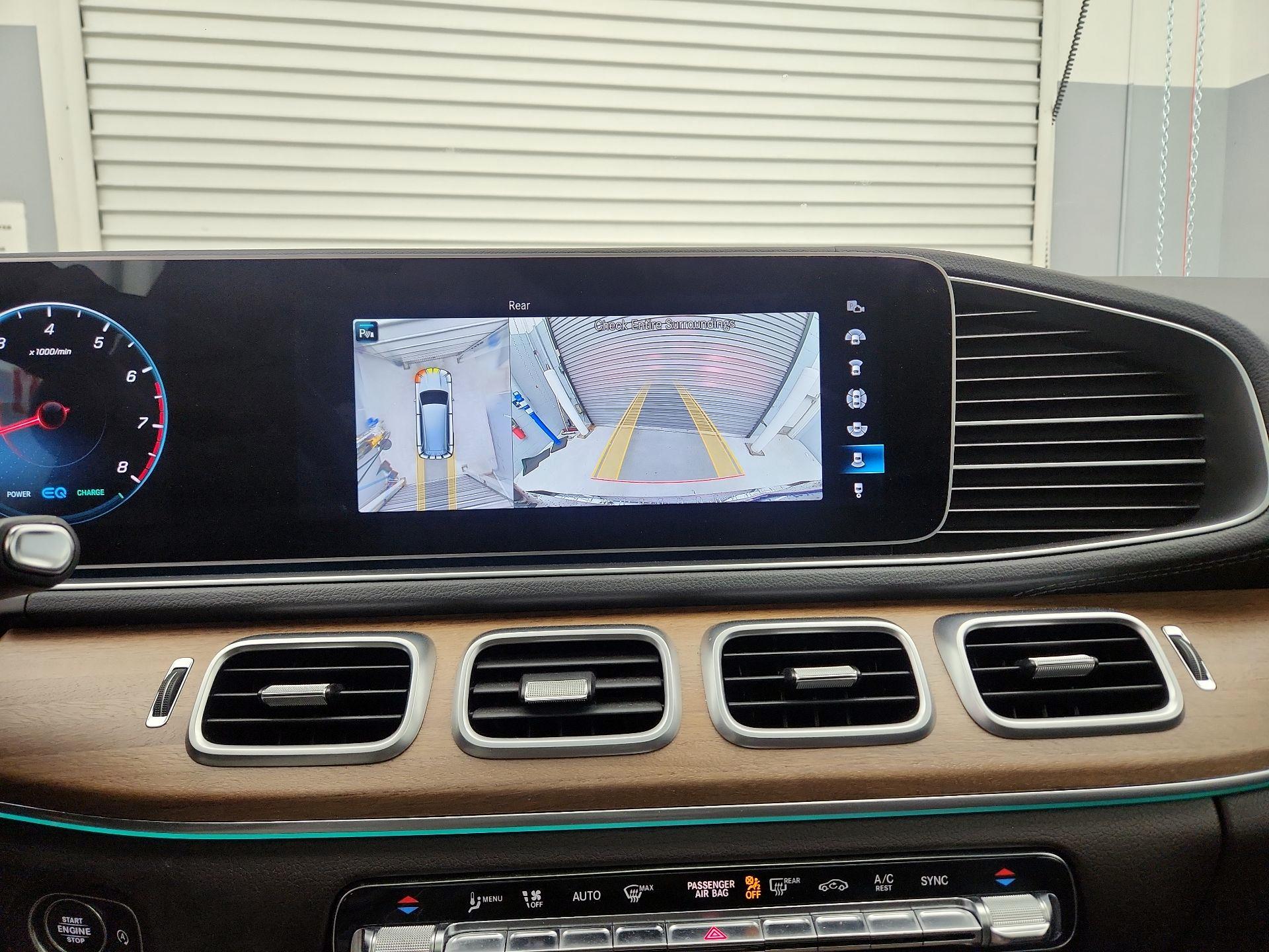 Thumbnail: 2021 Mercedes-Benz GLS - 15