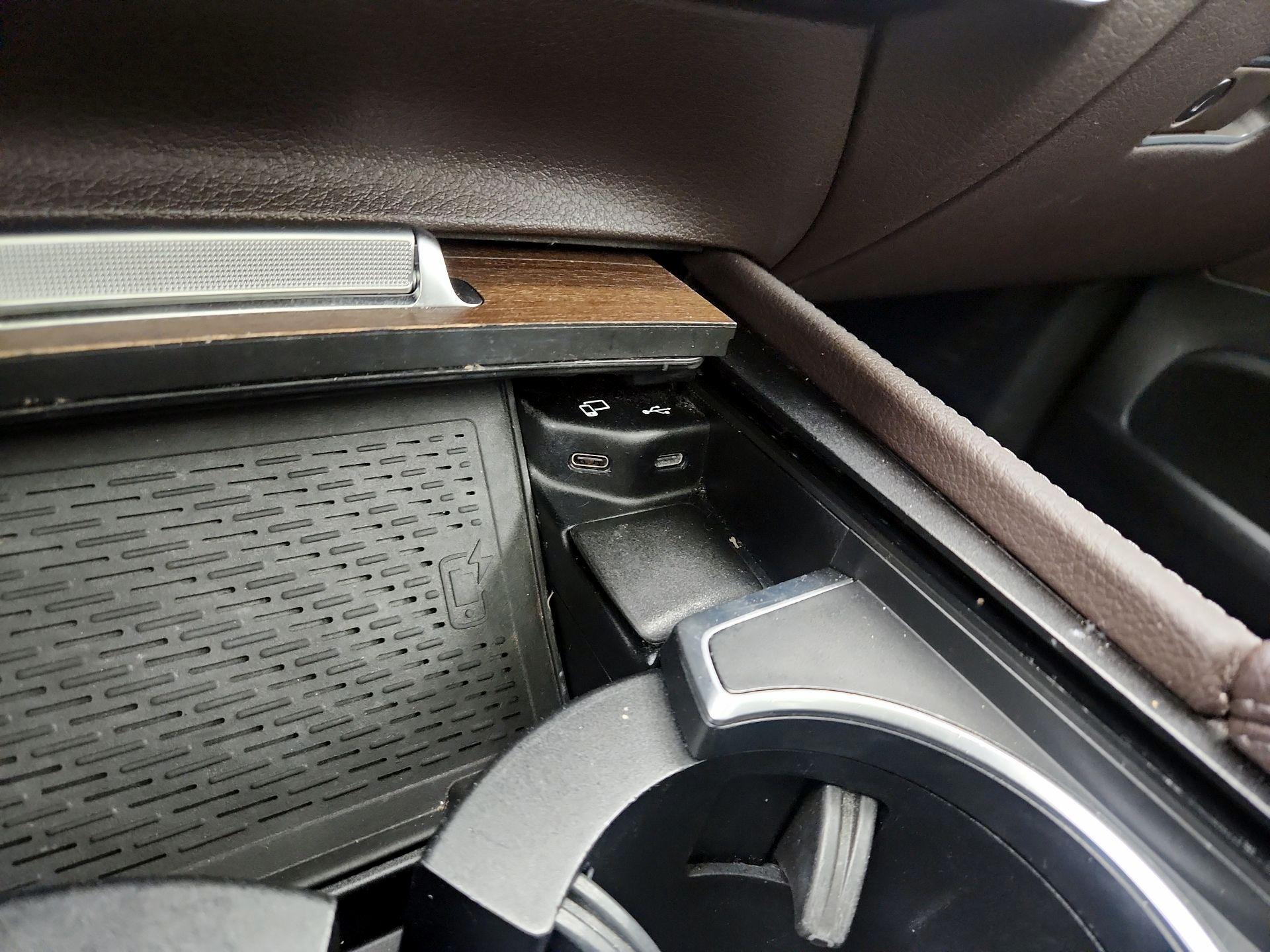 Thumbnail: 2021 Mercedes-Benz GLS - 19