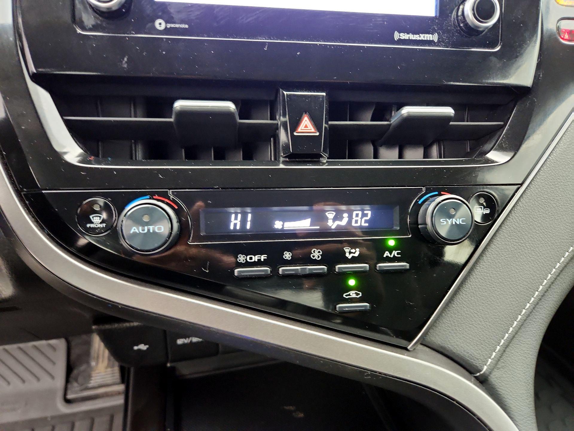 Thumbnail: 2024 Toyota Camry - 16