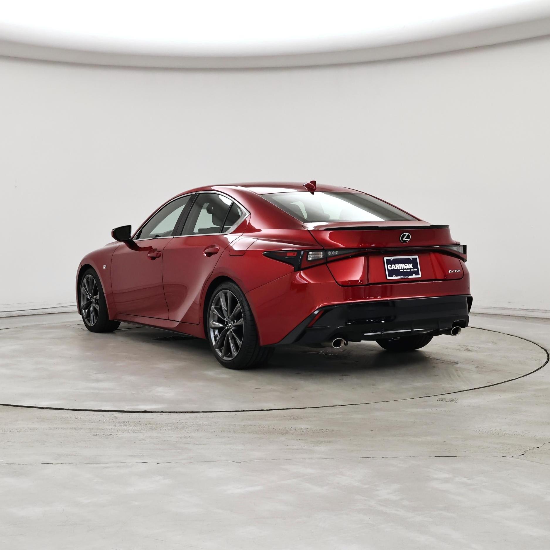 Thumbnail: 2022 Lexus IS - 2