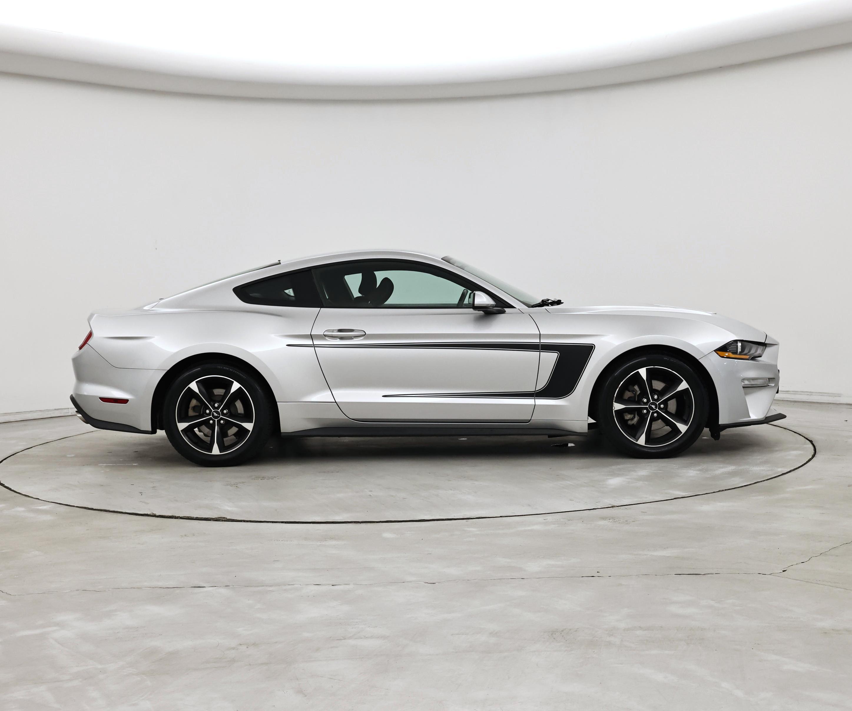 Thumbnail: 2018 Ford Mustang - 7