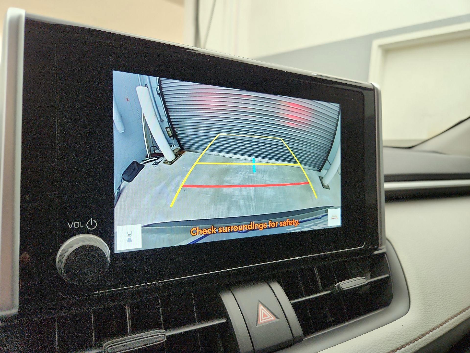 Thumbnail: 2025 Toyota RAV4 - 14