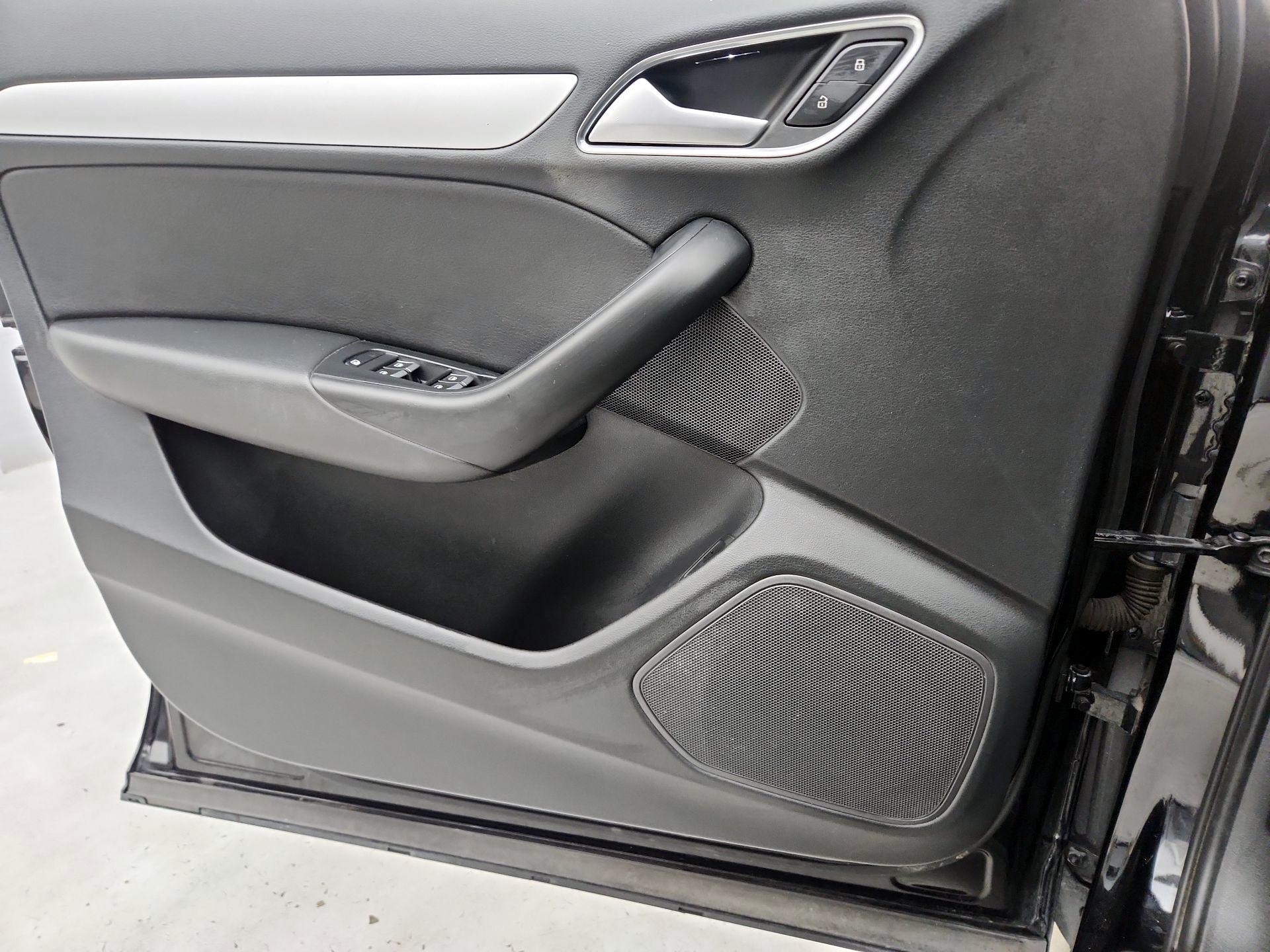 Thumbnail: 2017 Audi Q3 - 12