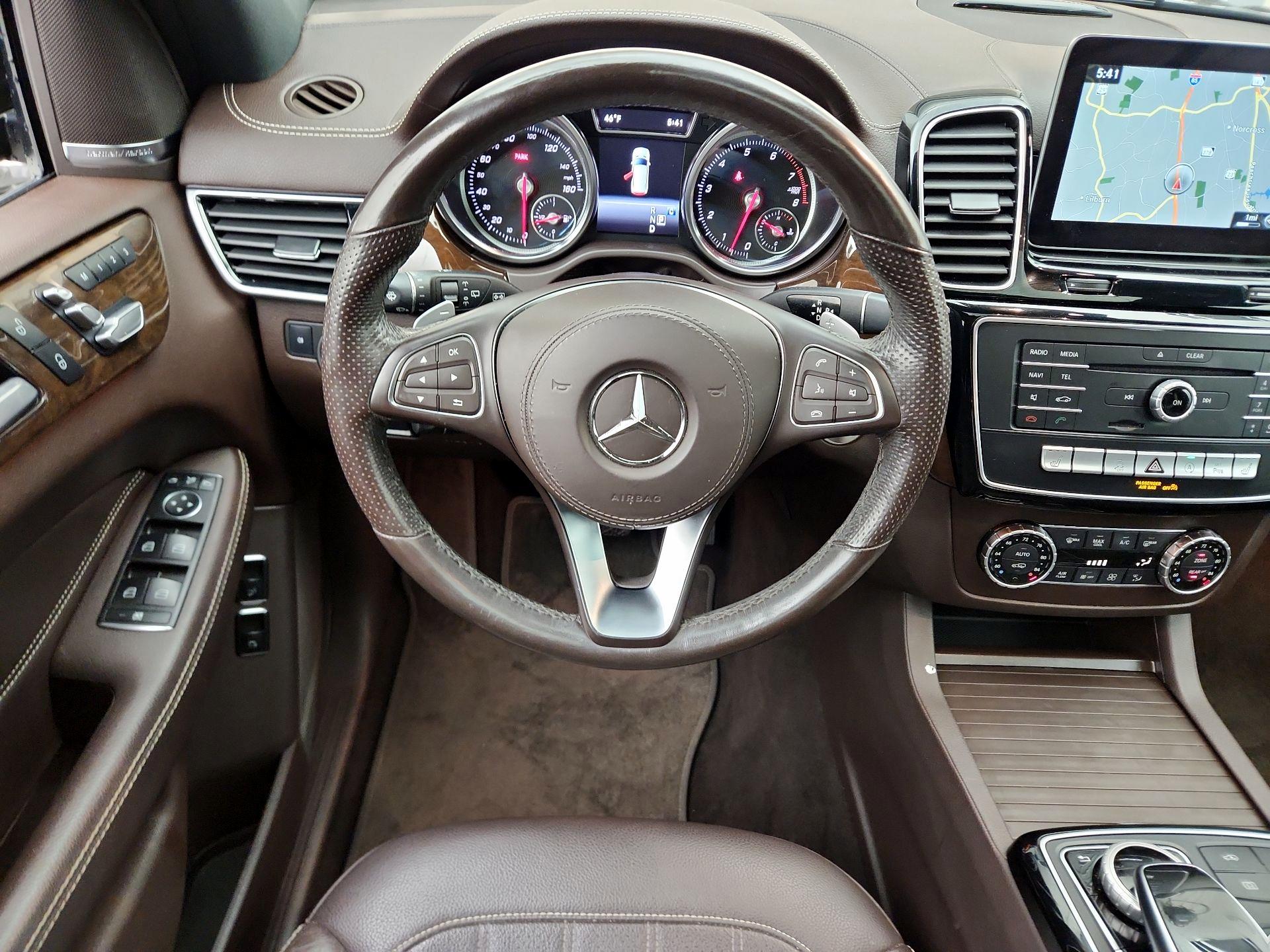 Thumbnail: 2019 Mercedes-Benz GLS - 10