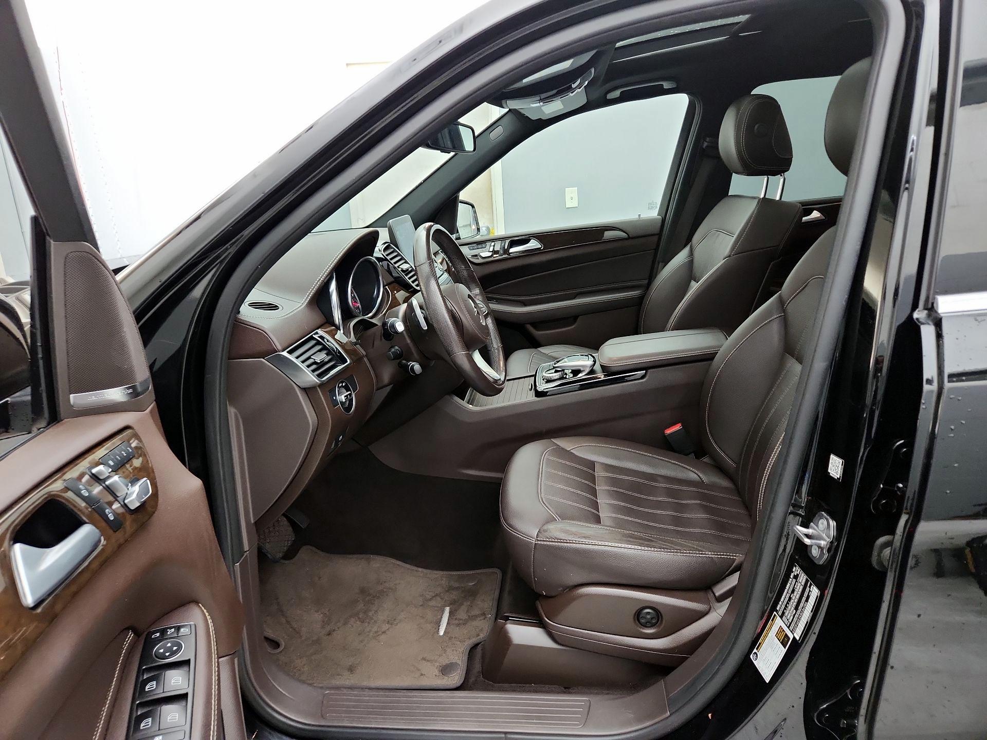 Thumbnail: 2019 Mercedes-Benz GLS - 11