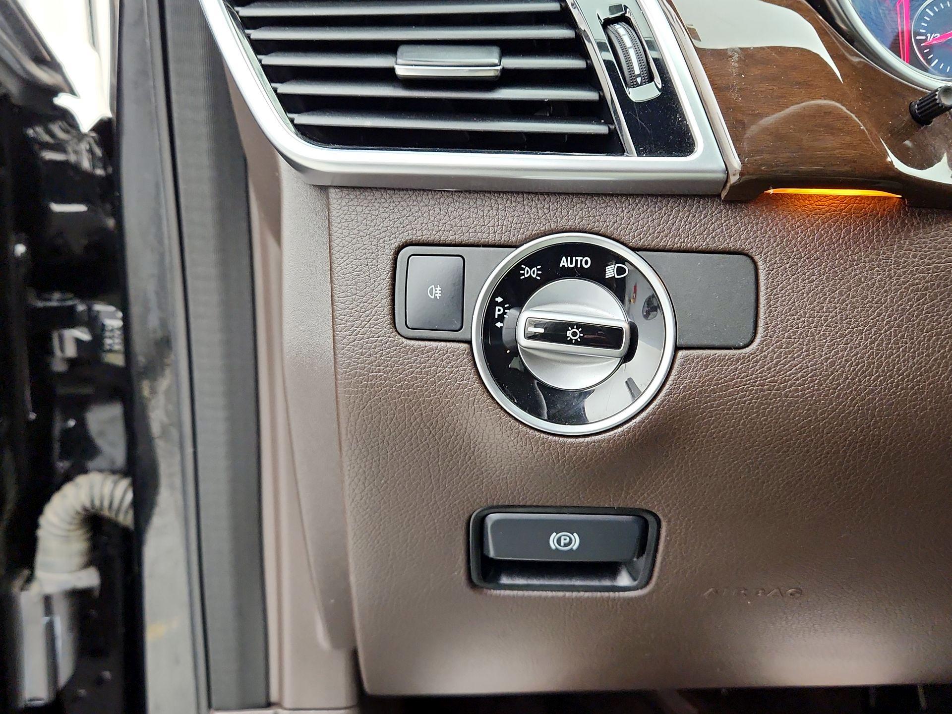 Thumbnail: 2019 Mercedes-Benz GLS - 13