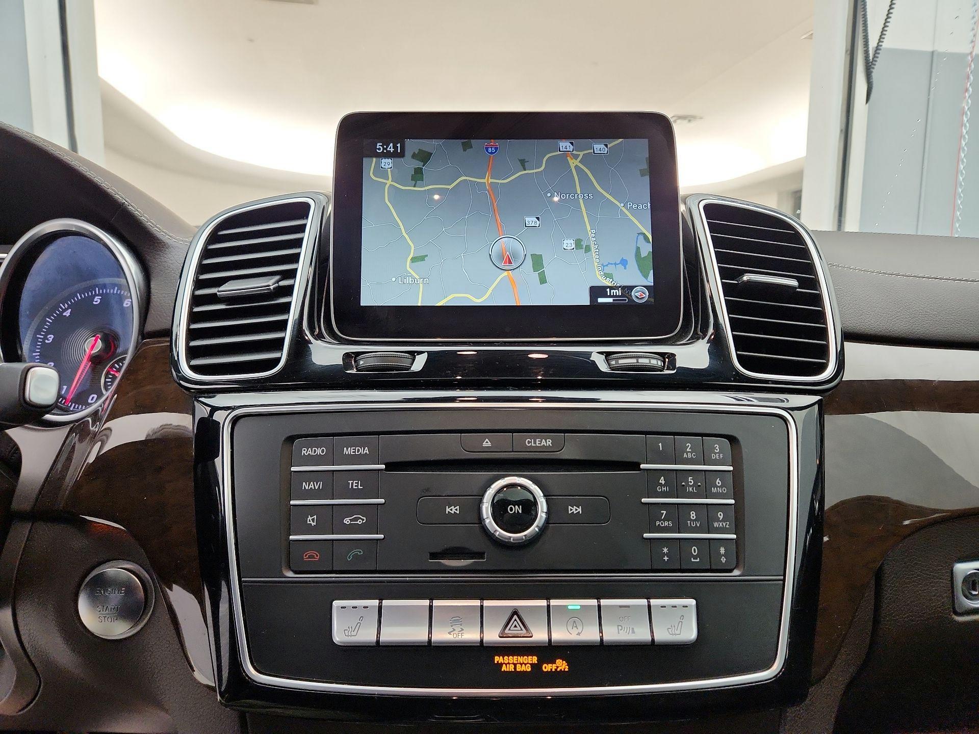 Thumbnail: 2019 Mercedes-Benz GLS - 14