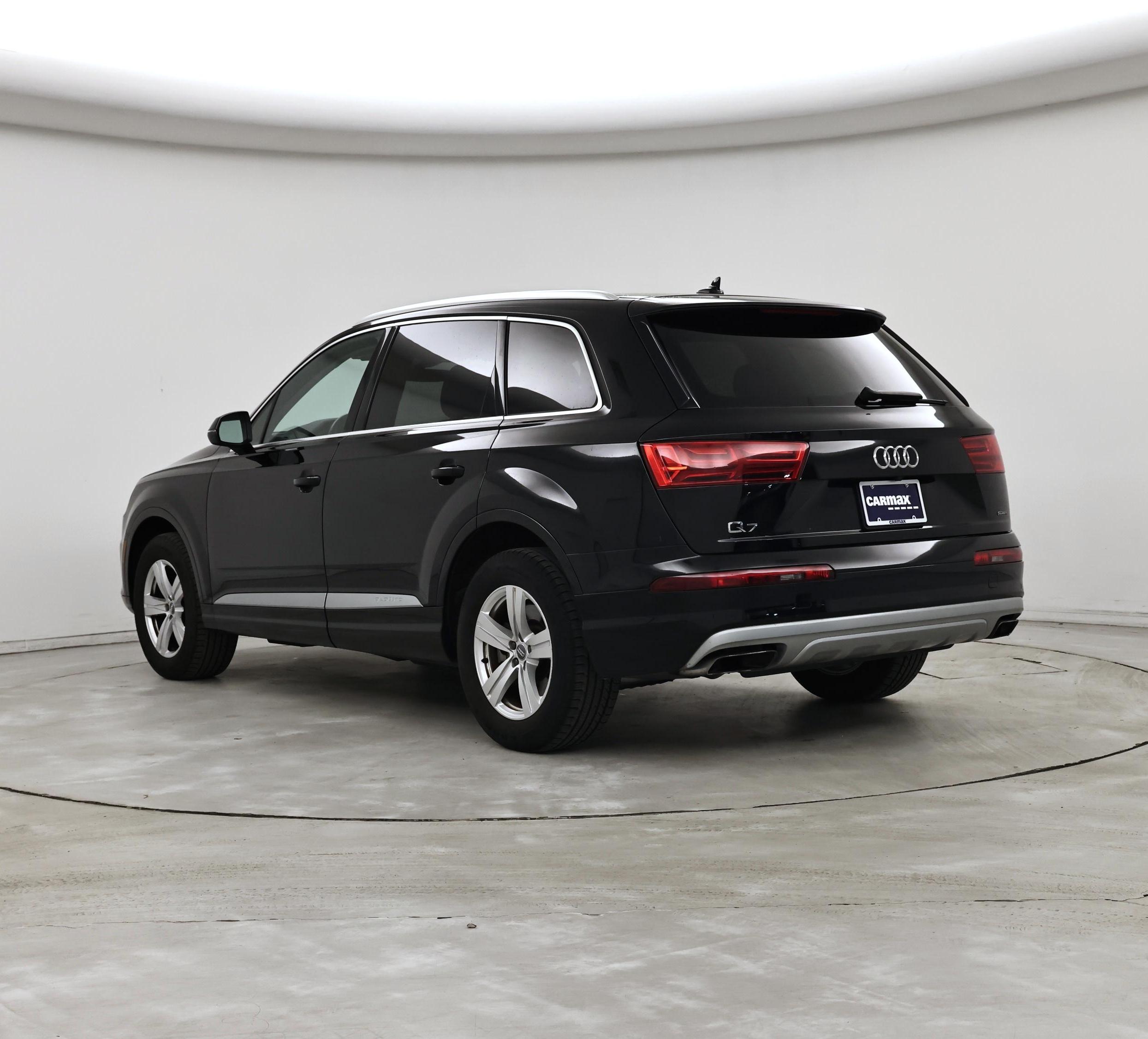 Thumbnail: 2018 Audi Q7 - 2