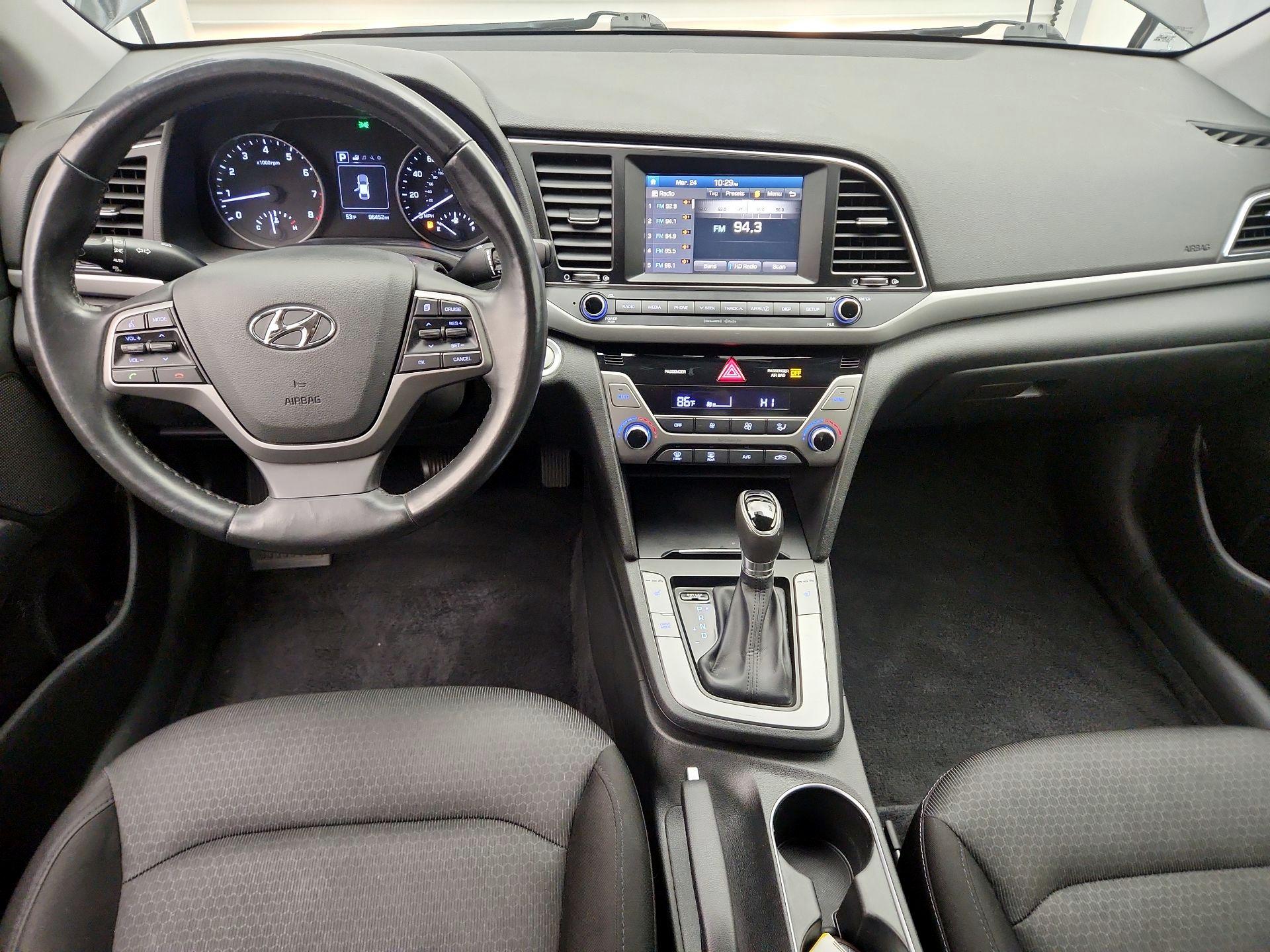 Thumbnail: 2017 Hyundai Elantra - 9