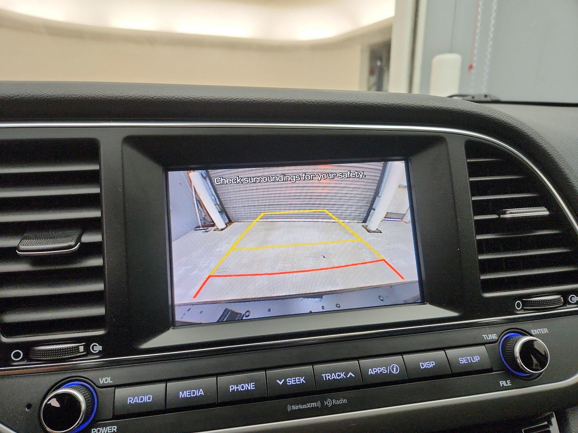 Thumbnail: 2017 Hyundai Elantra - 14