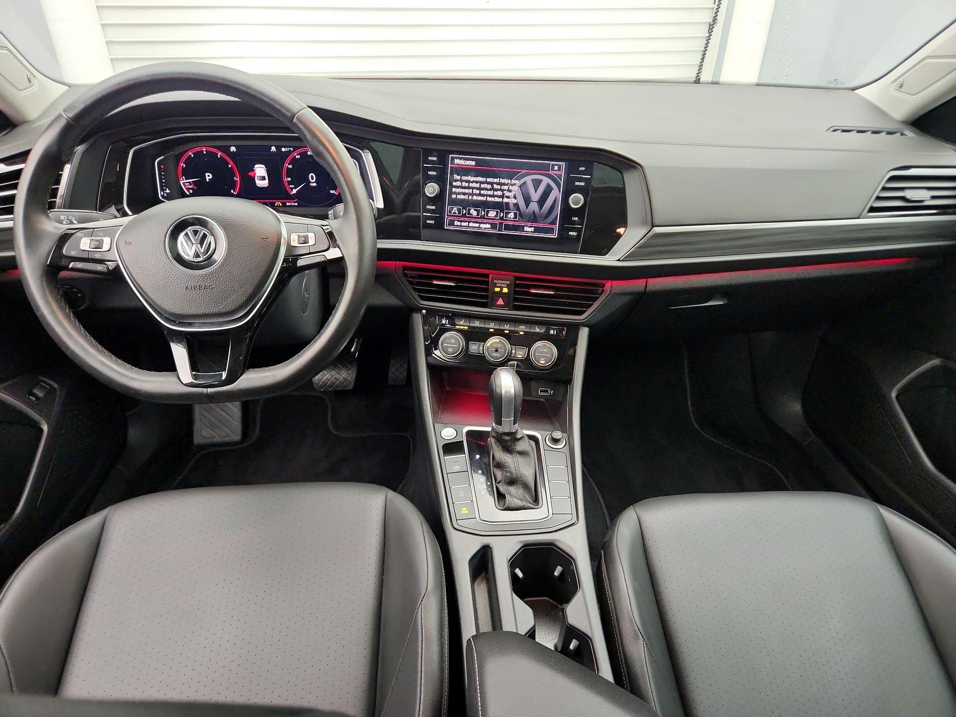 Thumbnail: 2019 Volkswagen Jetta - 9