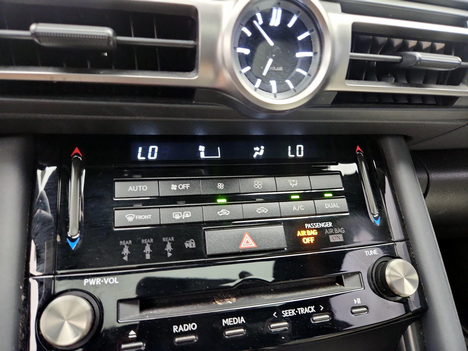 Thumbnail: 2021 Lexus IS - 16