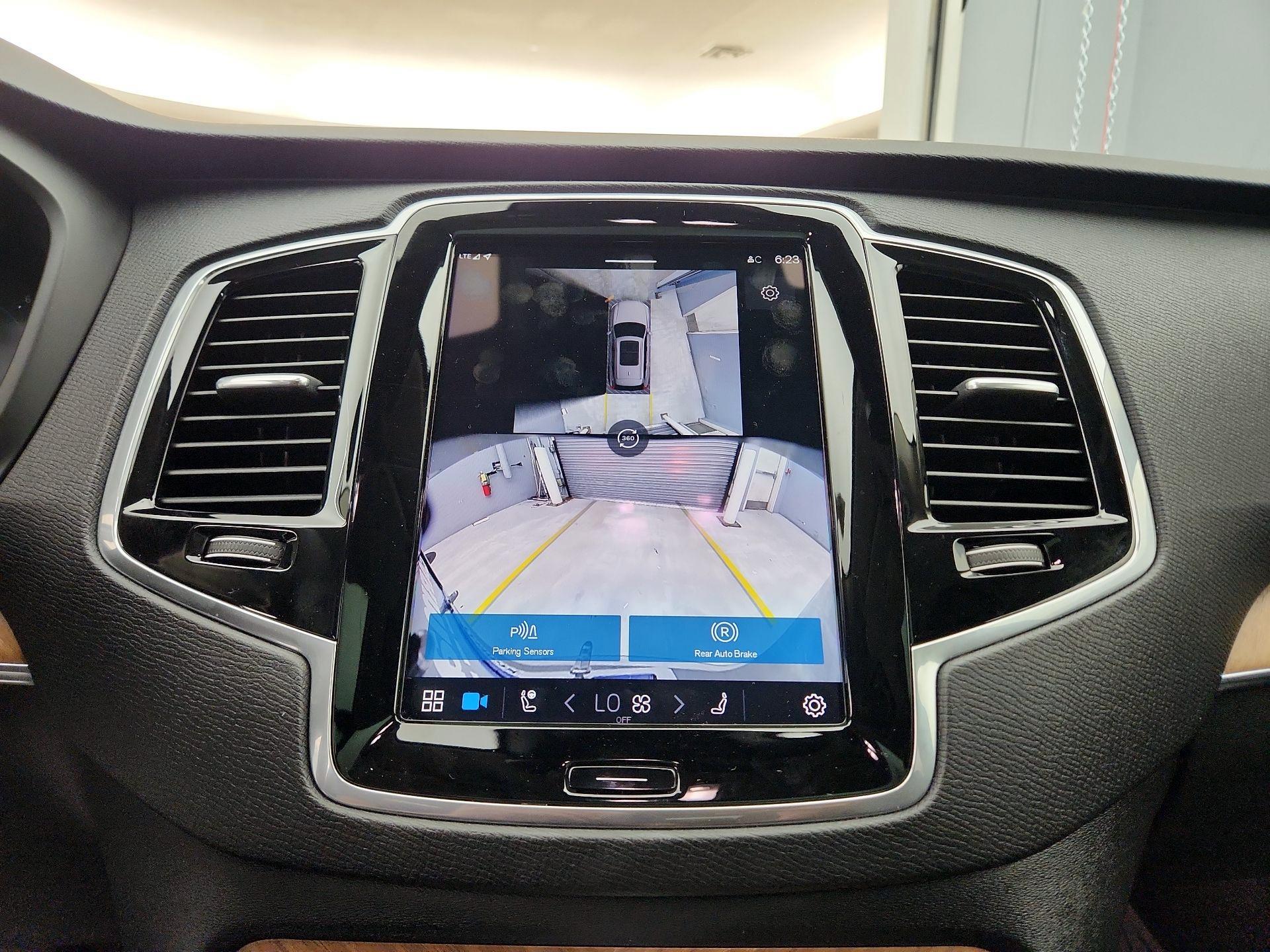 Thumbnail: 2024 Volvo XC90 - 15