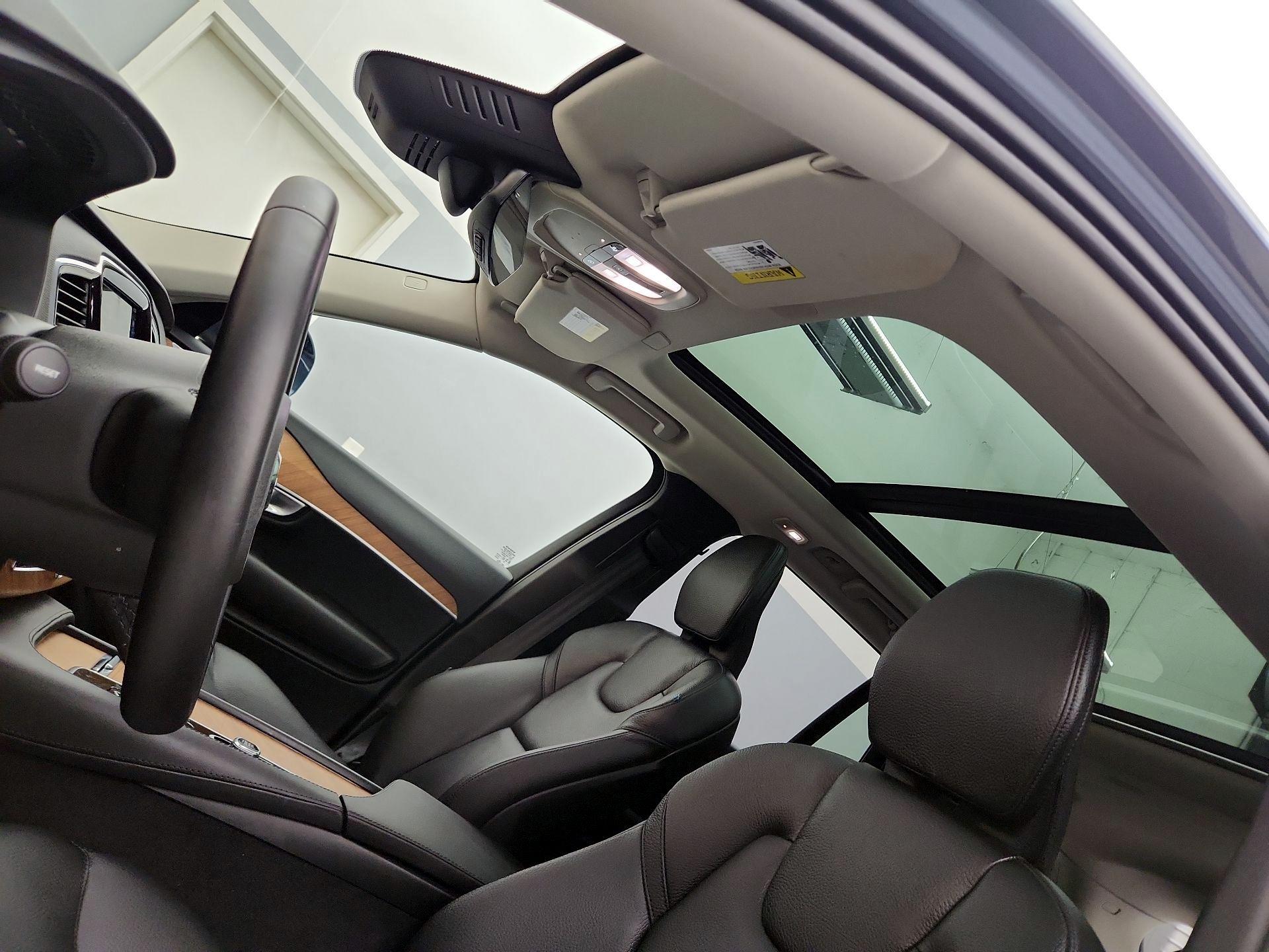 Thumbnail: 2024 Volvo XC90 - 20