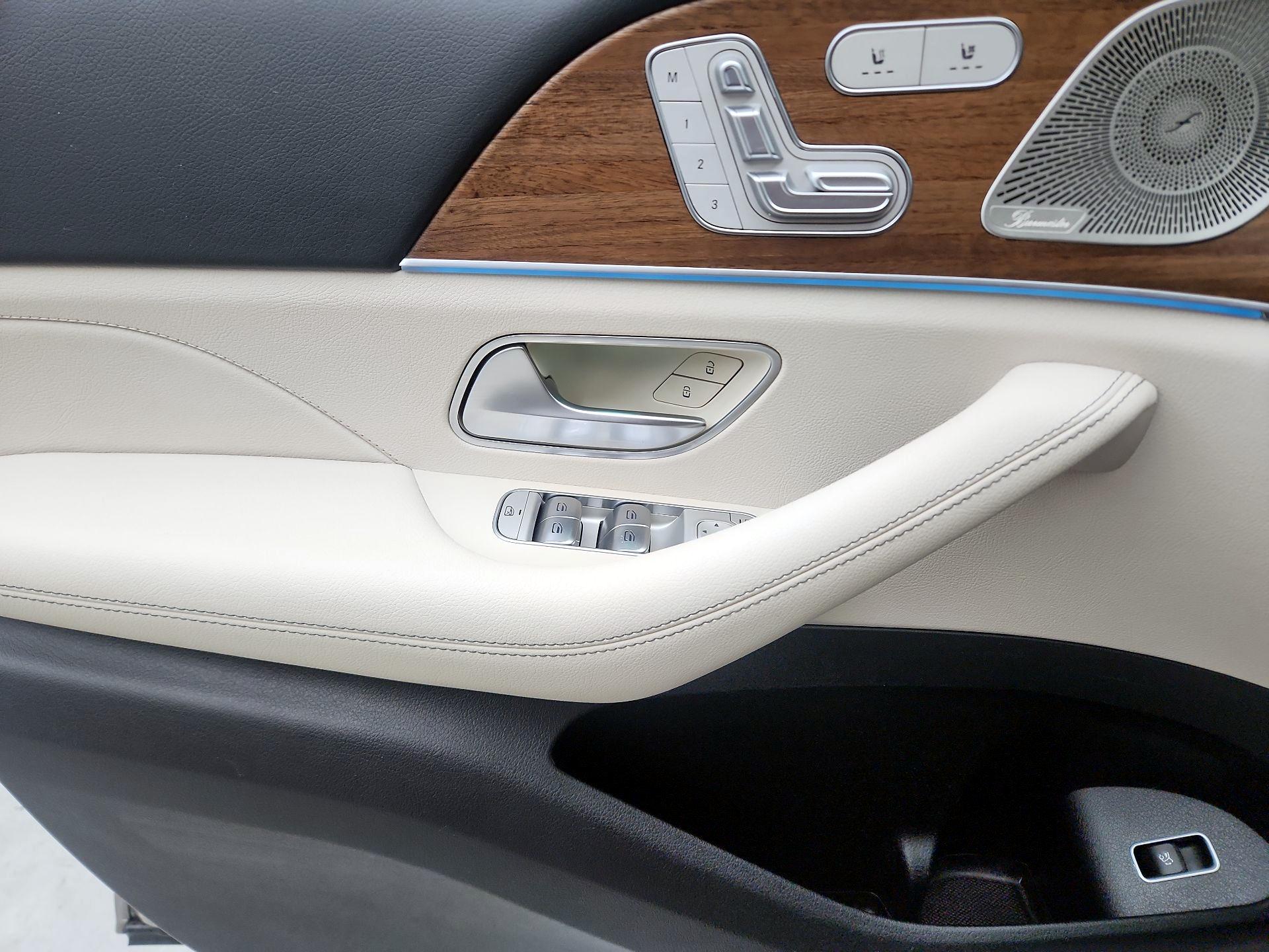 Thumbnail: 2022 Mercedes-Benz GLE - 12