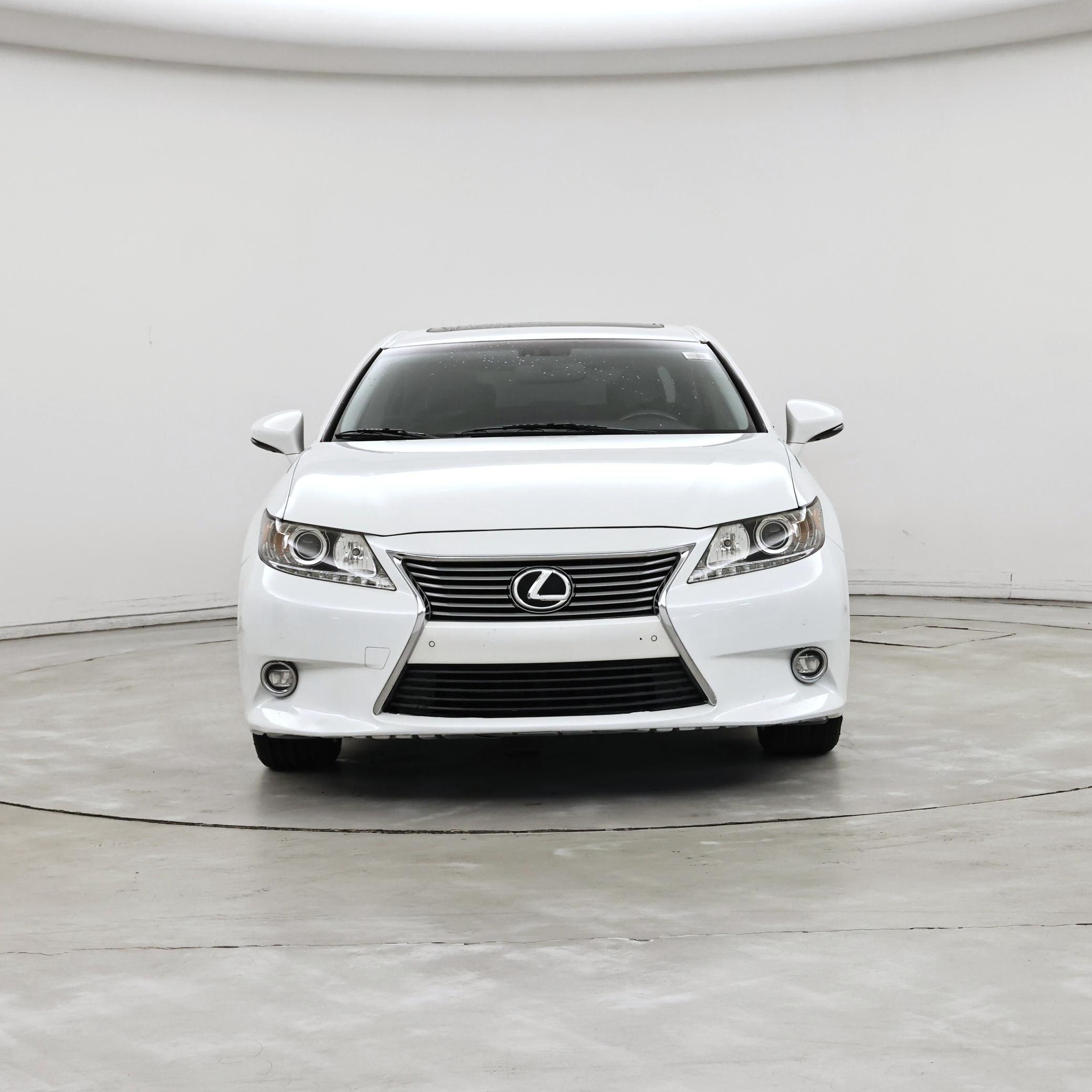 Thumbnail: 2015 Lexus ES - 5