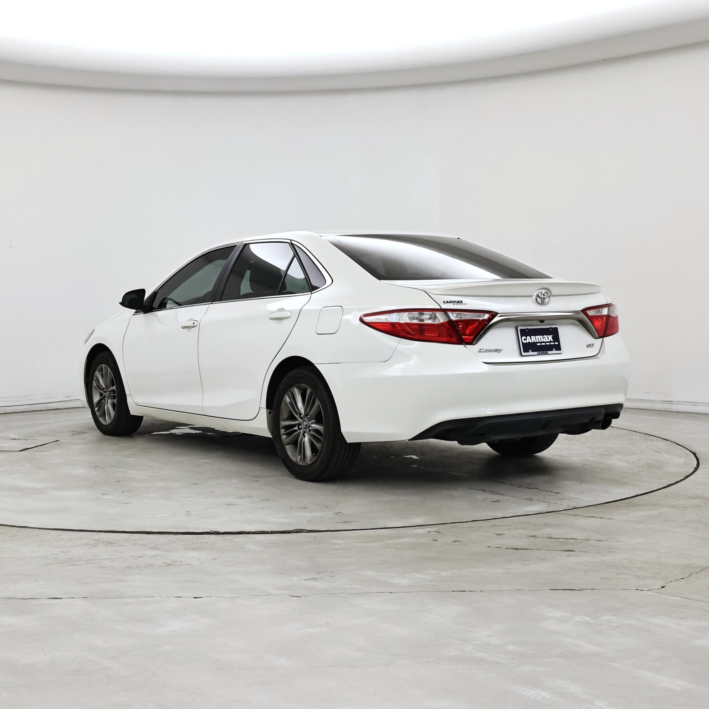 Thumbnail: 2016 Toyota Camry - 2