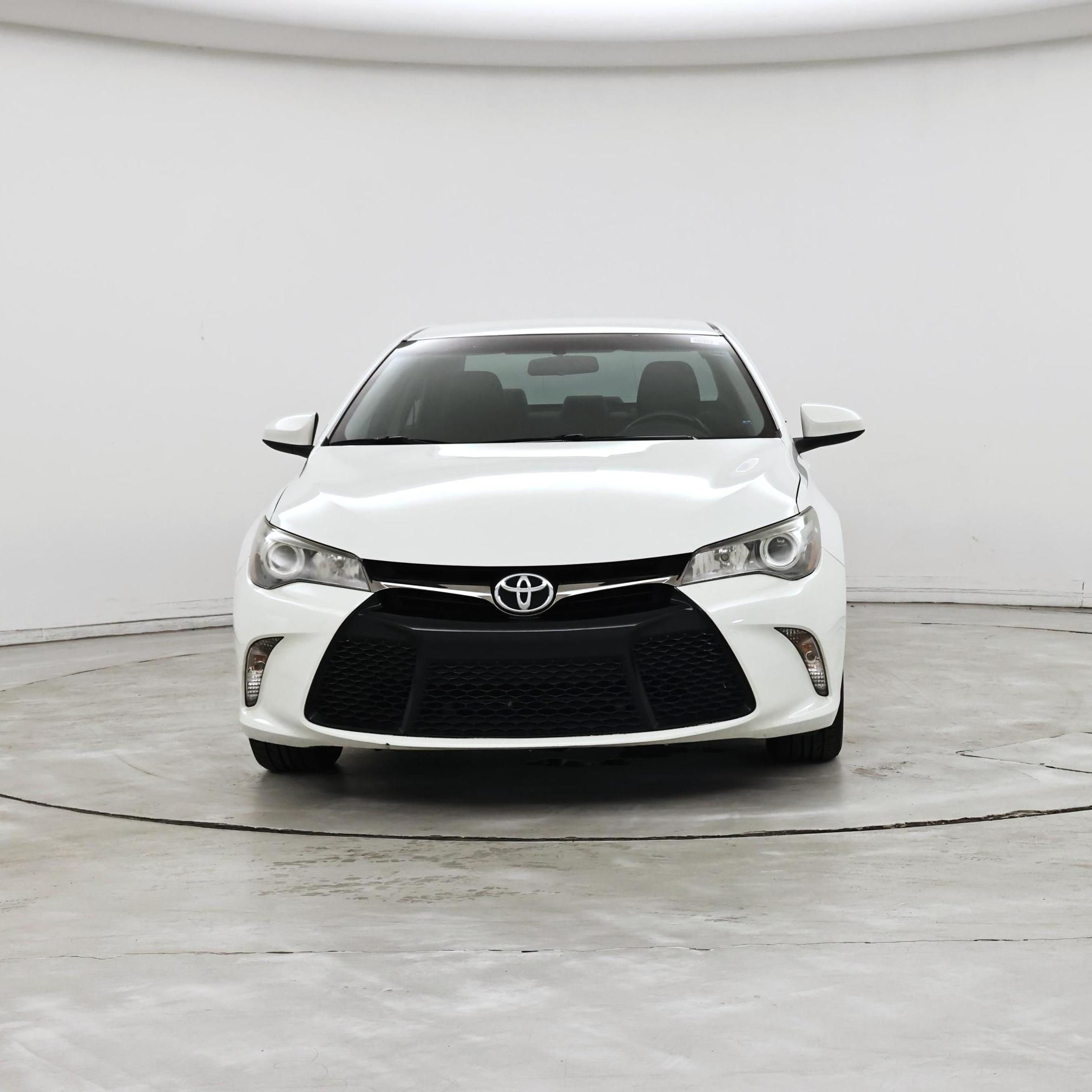 Thumbnail: 2016 Toyota Camry - 5