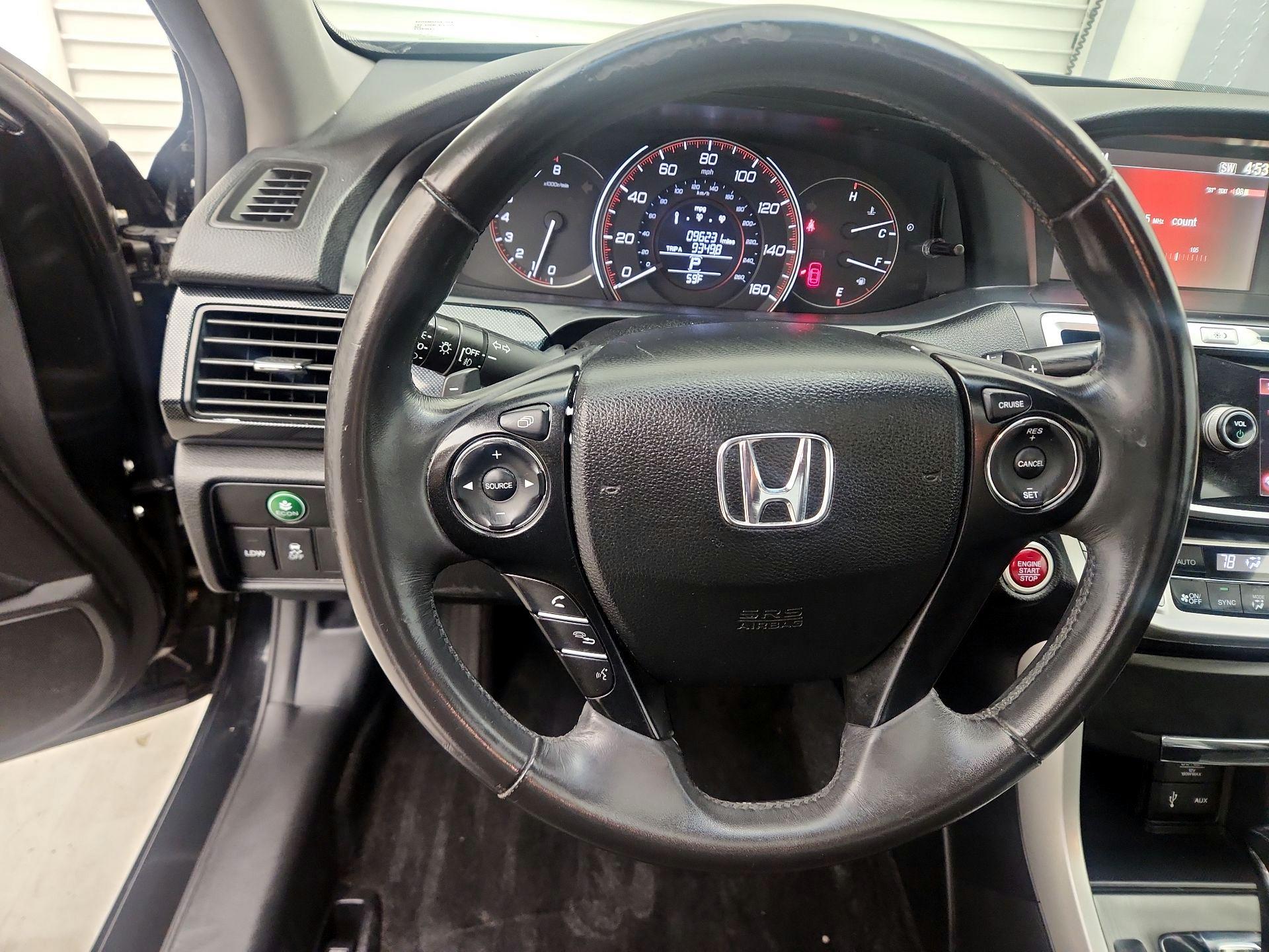 Thumbnail: 2015 Honda Accord - 10