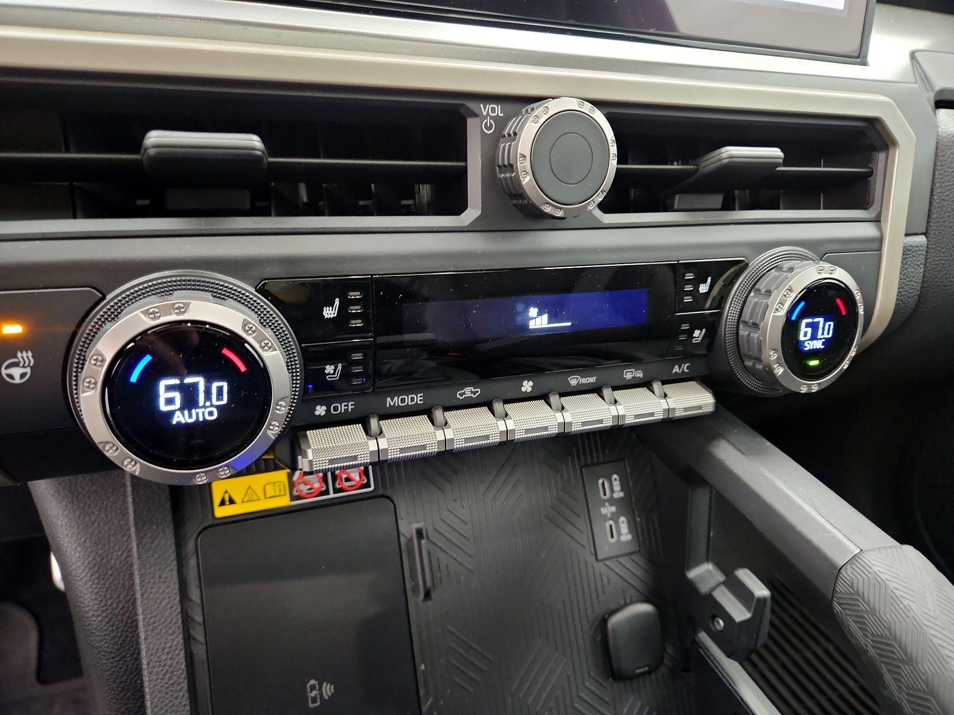 Thumbnail: 2024 Toyota Tacoma - 16