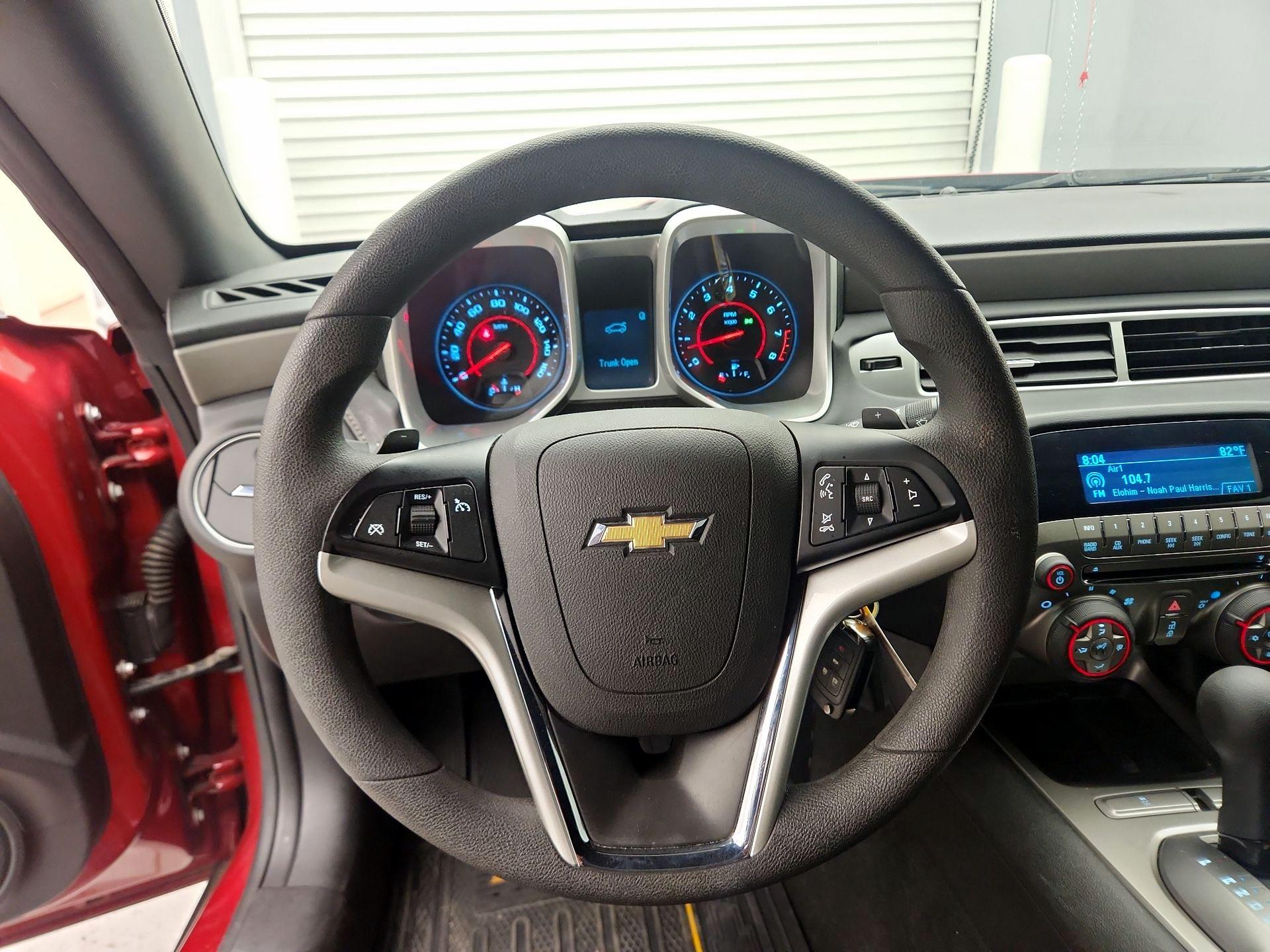 Thumbnail: 2015 Chevrolet Camaro - 10